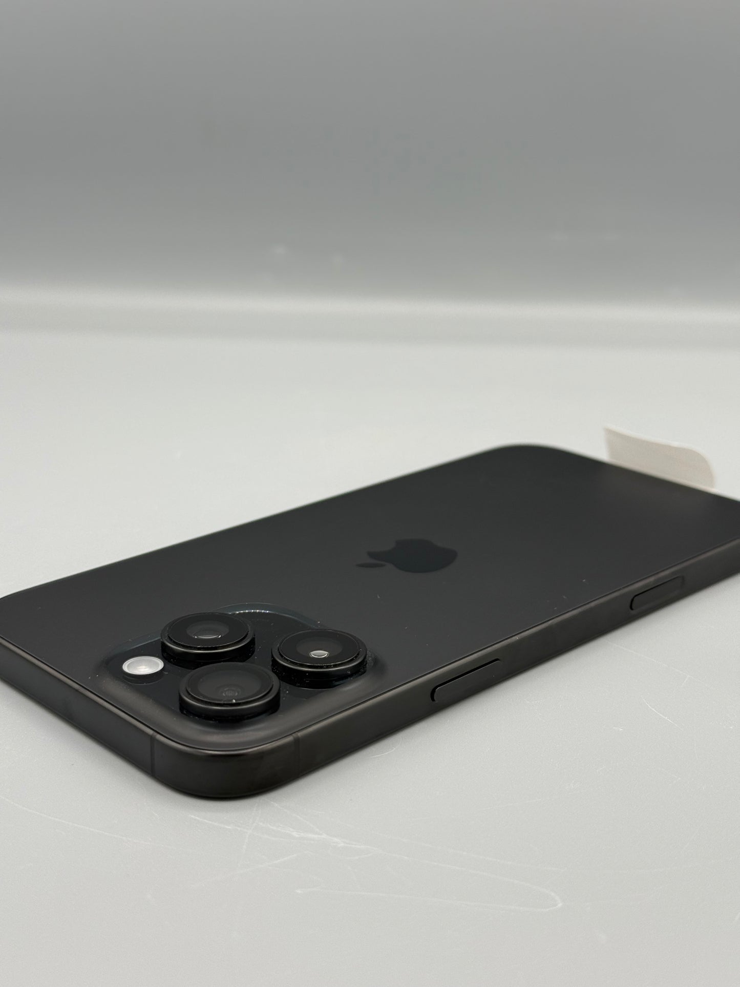 iPhone 16 Pro Max, 256 GB, Baterie 100%, 0 Cicluri, Black Titanium