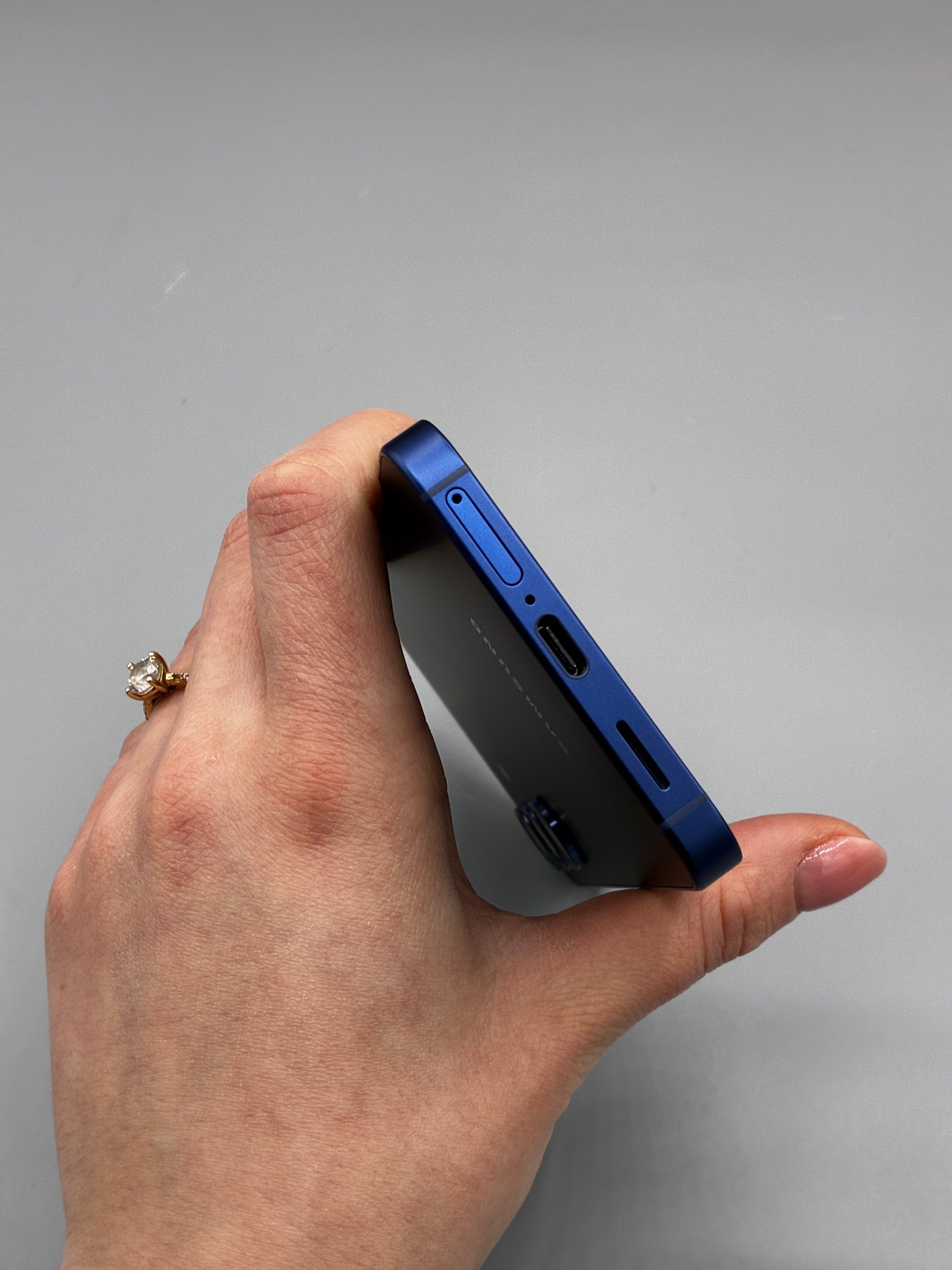 Samsung Galaxy S25 5G, 128 GB, 12 GB RAM, Baterie 100%, 1 Ciclu, Dual SIM, Navy