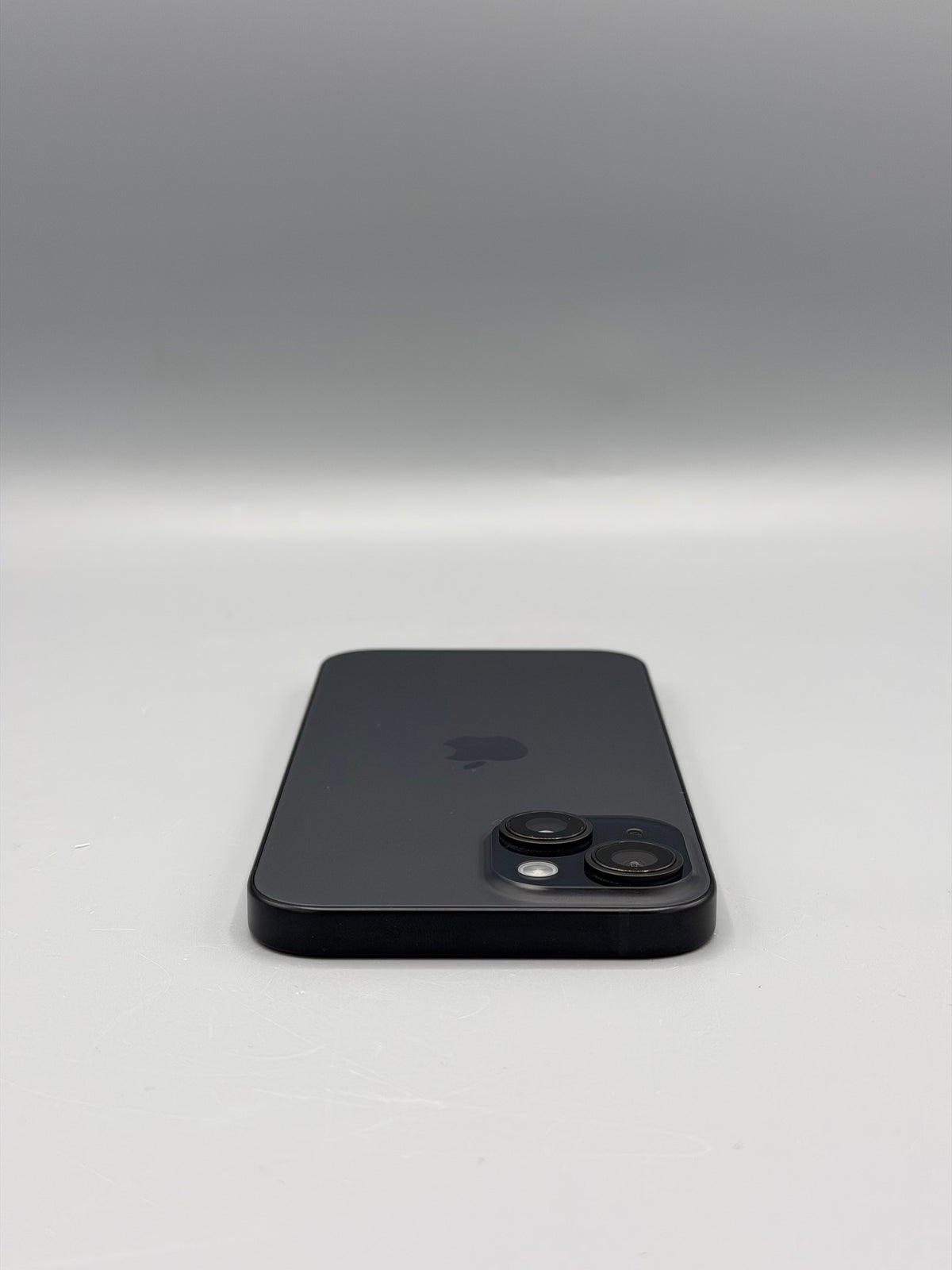 iPhone 15, 128 GB, Baterie 100%, 0 Cicluri, Negru