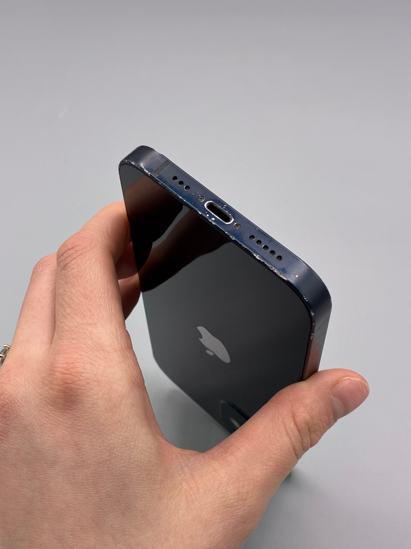 iPhone 12, 64 GB, Baterie 100%, Midnight