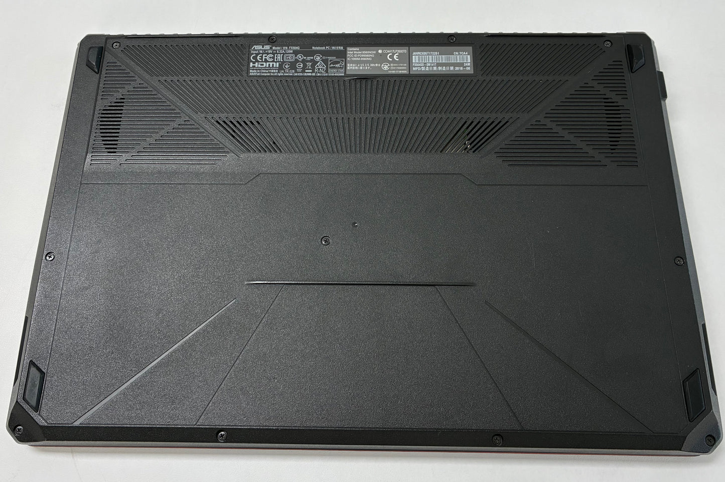 Laptop Asus TUF Gaming FX504GD, i5-8300H, 8 GB RAM, 256 GB SSD, 15.6", Windows 11 Pro, fara incarcator