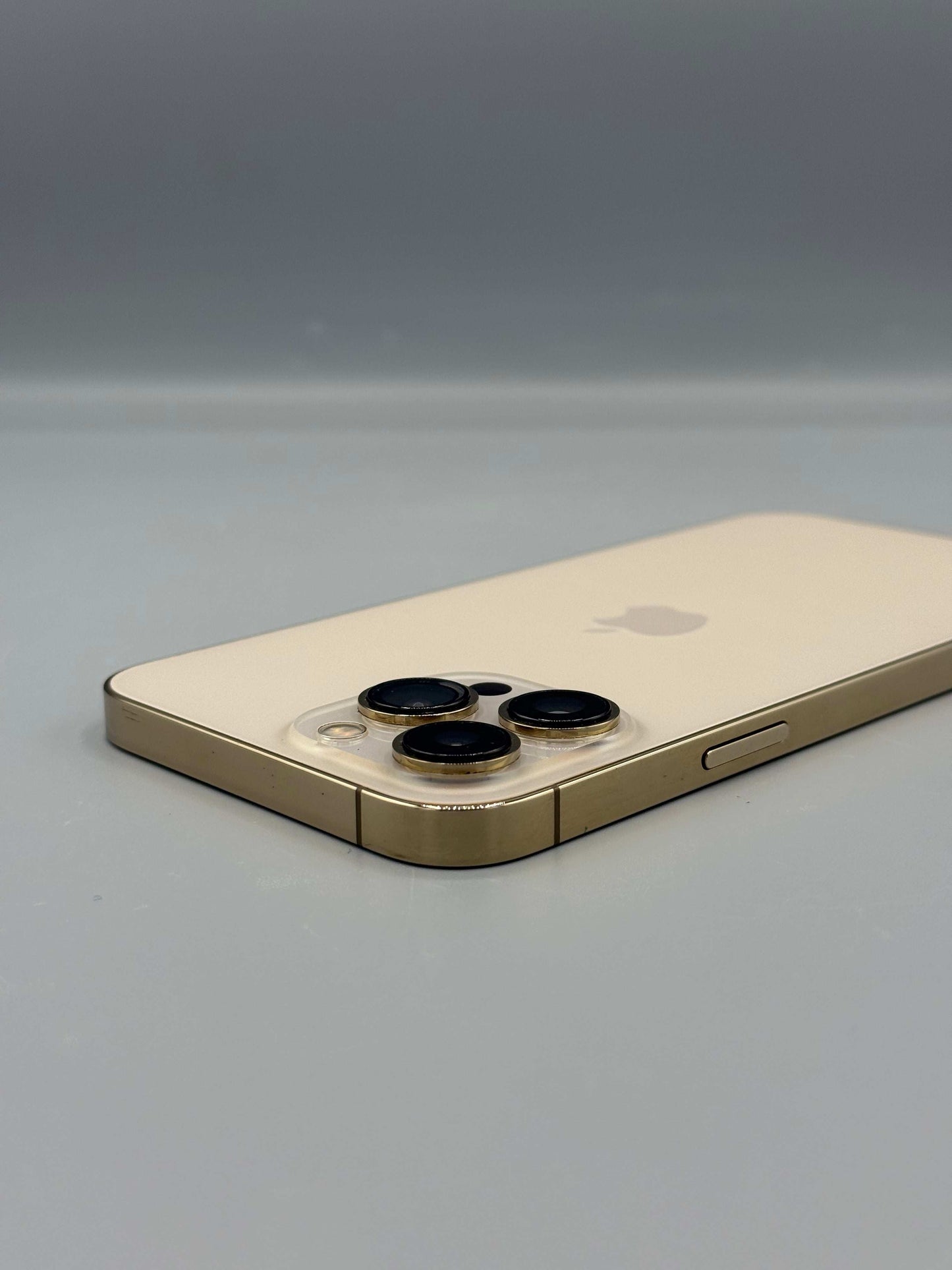 iPhone 13 Pro Max, 256 GB, Baterie 100% , 0 Cicluri, Gold