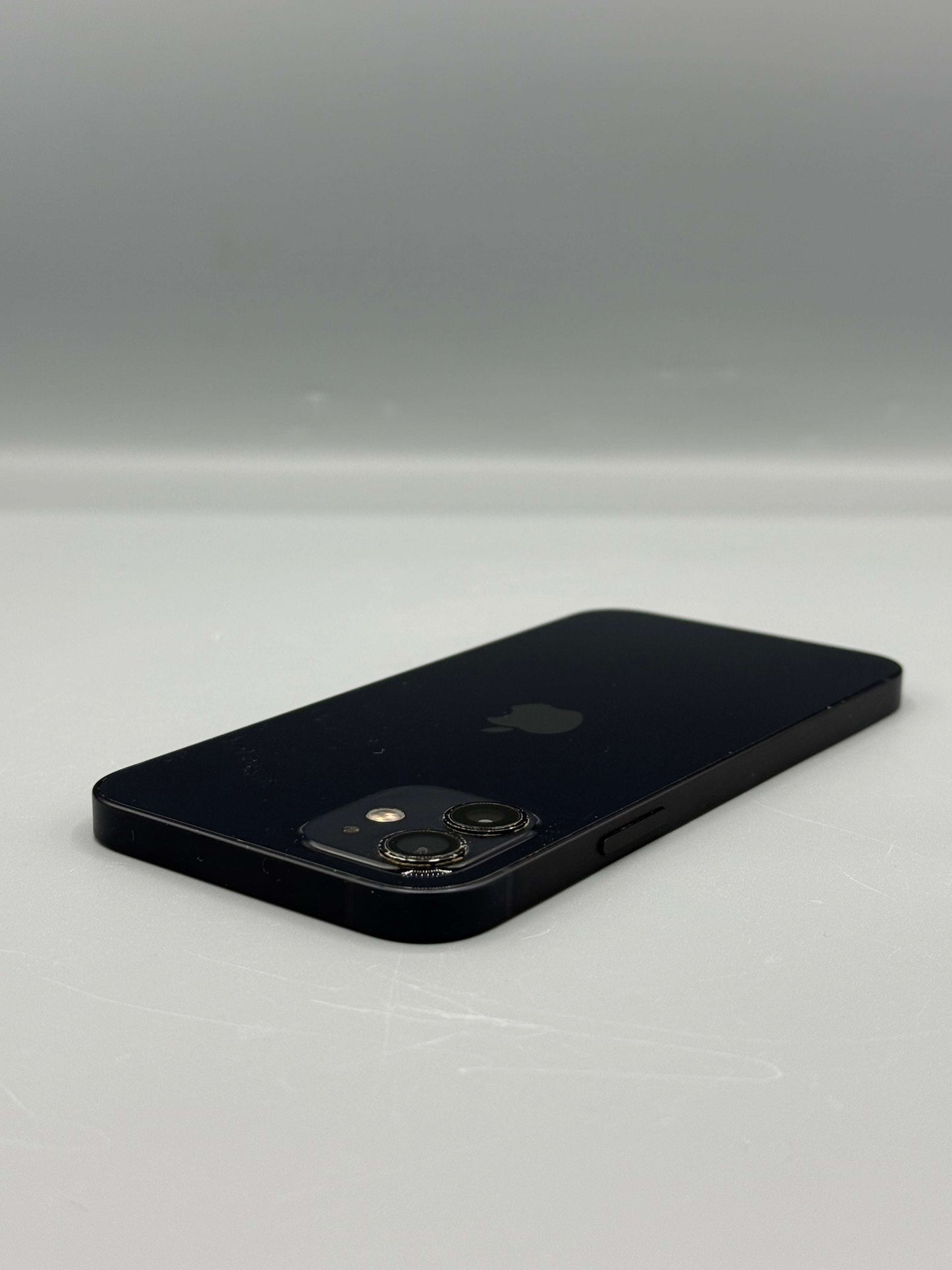 iPhone 12, 64 GB, Baterie 91%, Negru