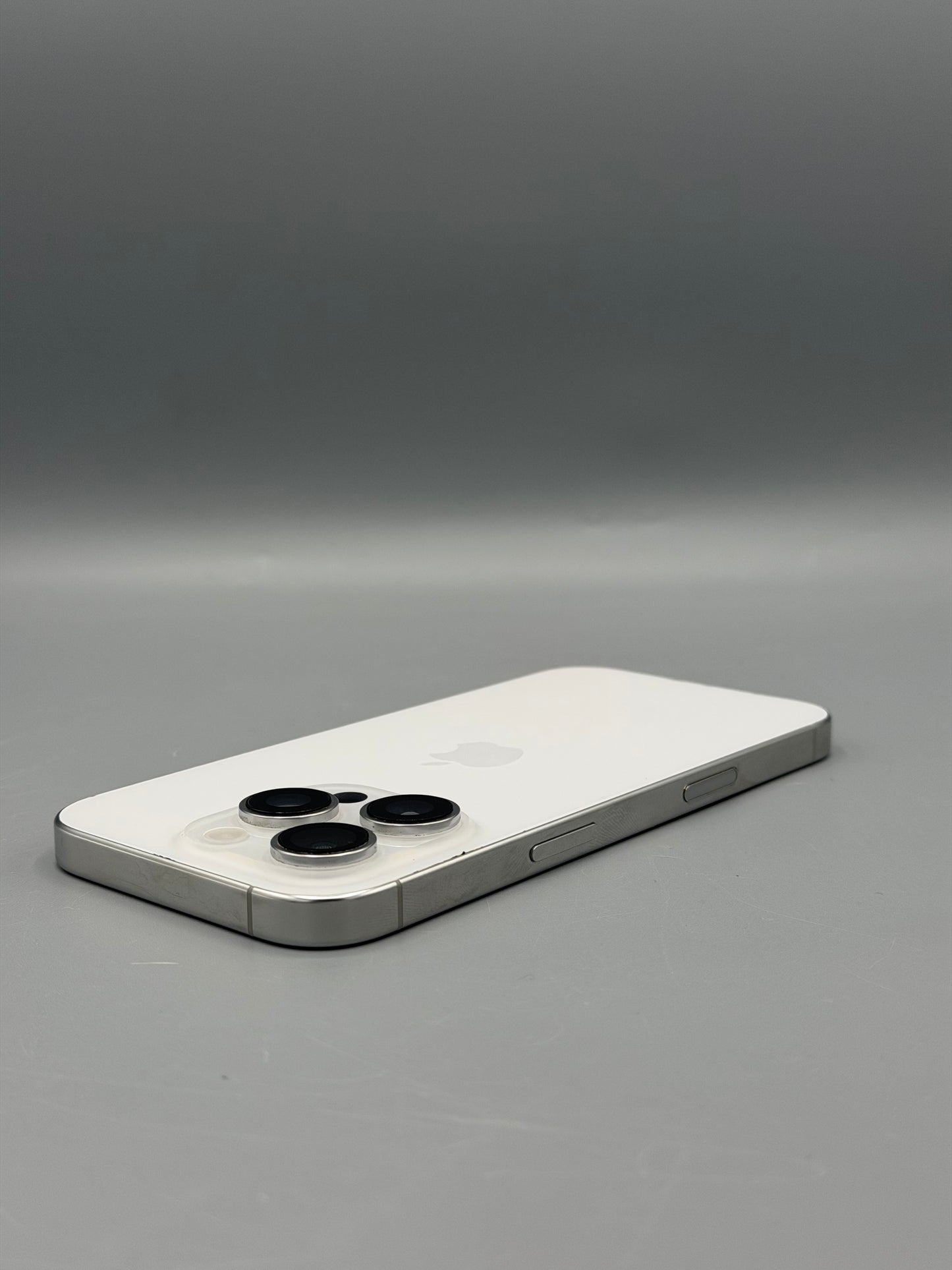 iPhone 16 Pro, 1 TB, Baterie 100%, 175 Cicluri, White Titanium
