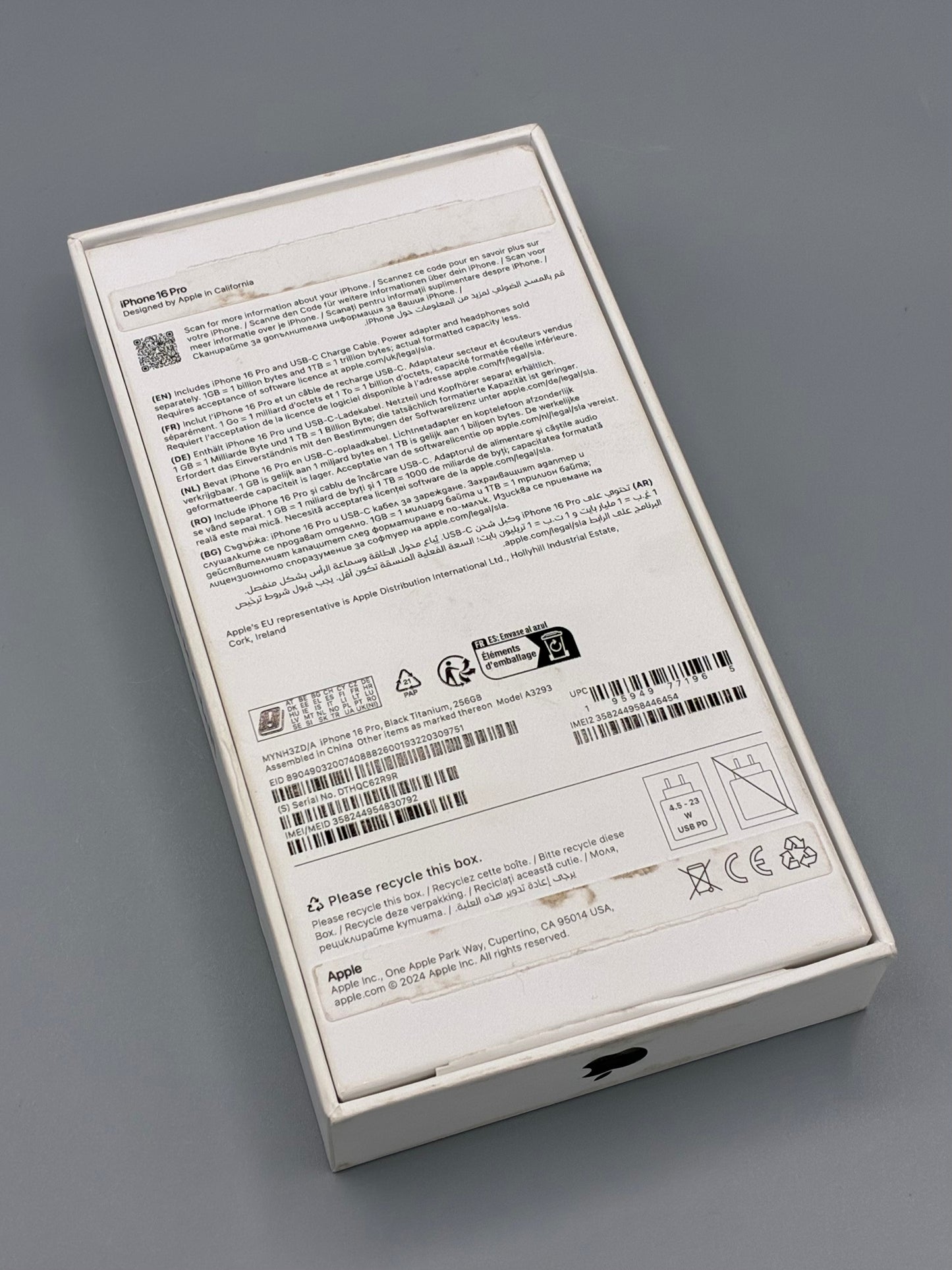 iPhone 16 Pro, 256 GB, Baterie 92%,404 cicluri, Black Titanium