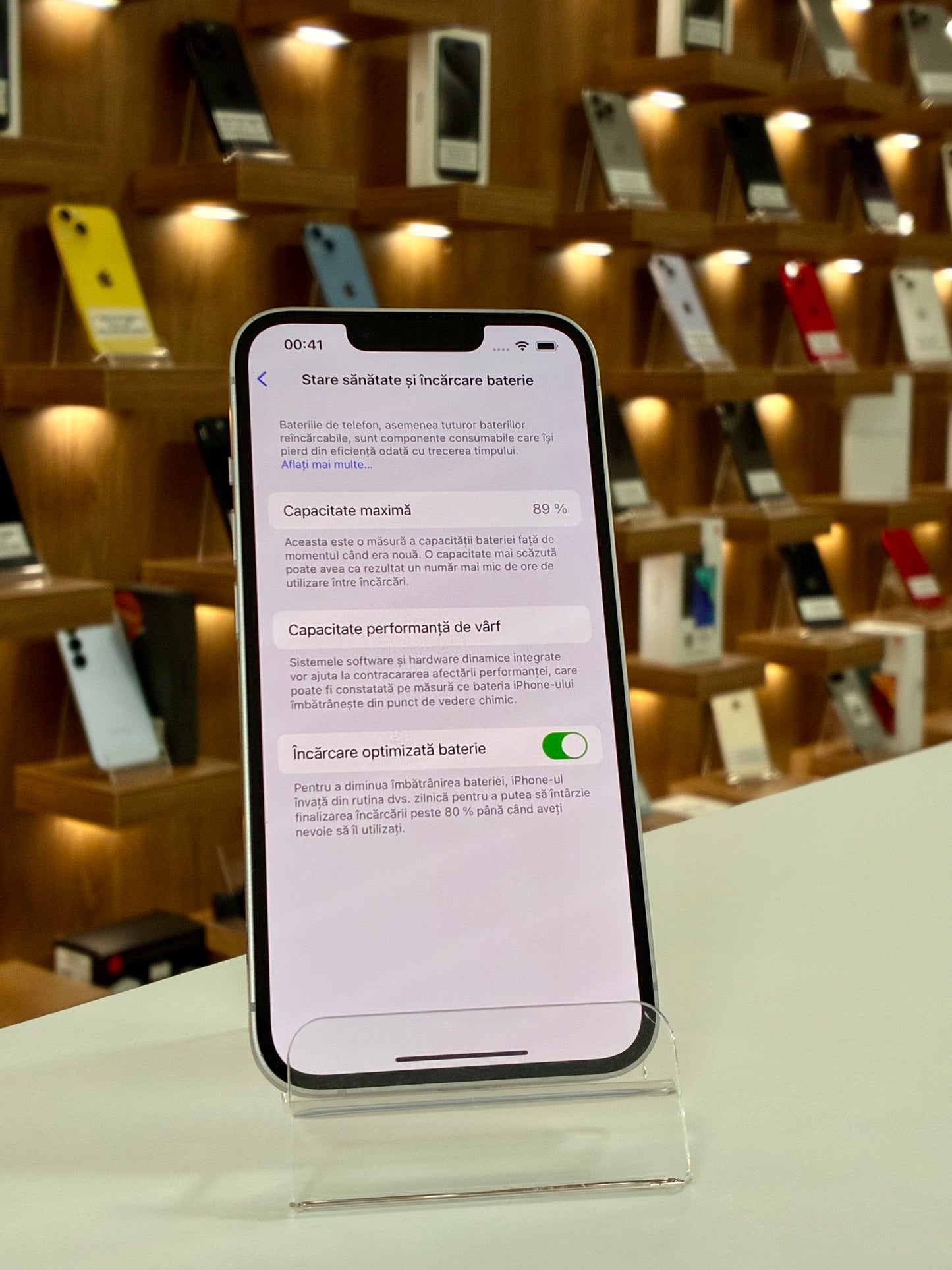 iPhone 14, 128GB, Baterie 89%, Purple