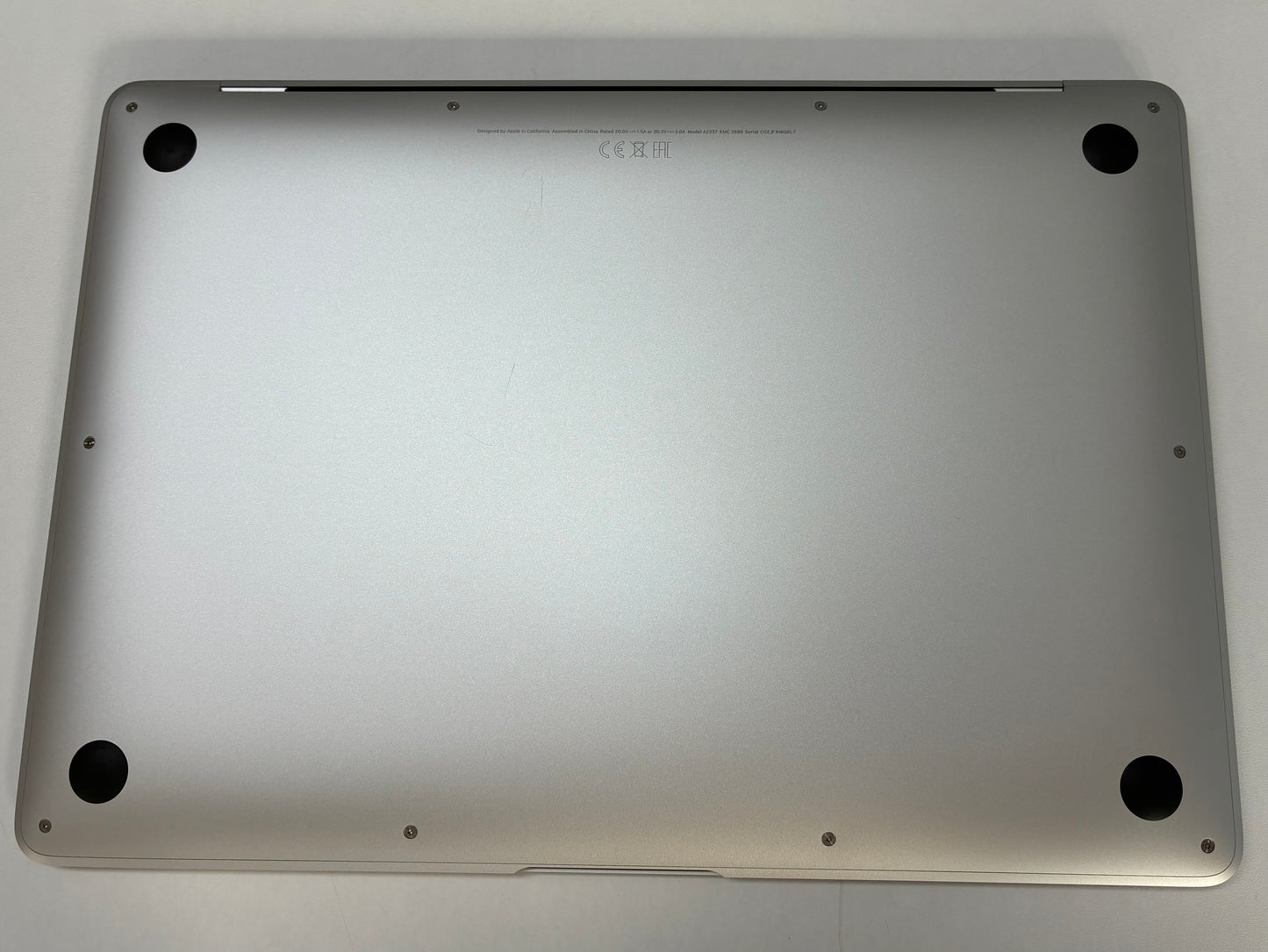 MacBook Air 13" (M1) 2020, 8 GB RAM, 256 GB, Space Gray