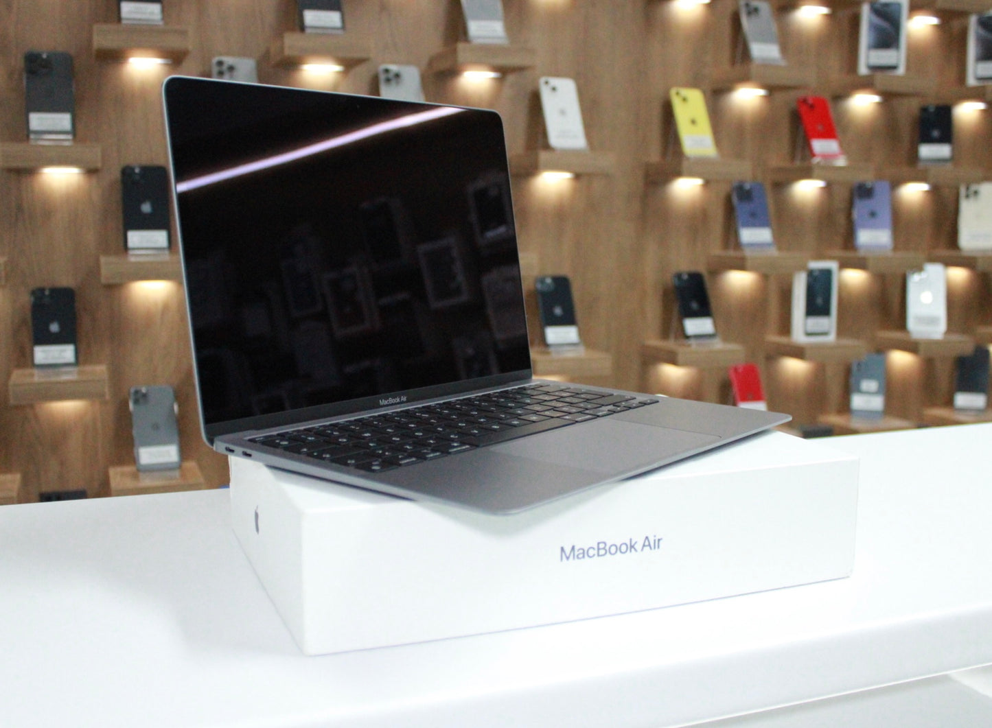 Laptop Apple MacBook Air, Procesor M1, 16 GB RAM, 256GB, Space Grey