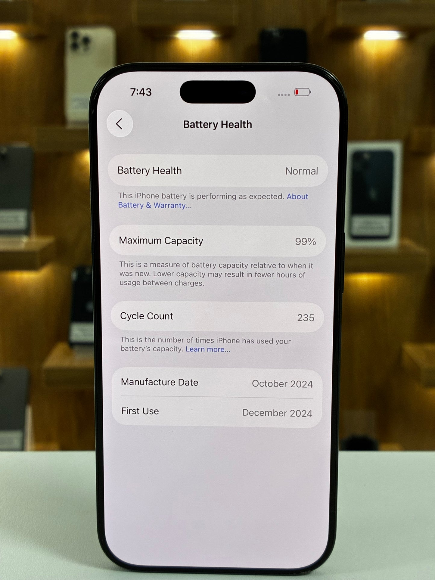 iPhone 16 Pro, 256GB, Baterie 99%, 235 de Cicluri, Black Titanium