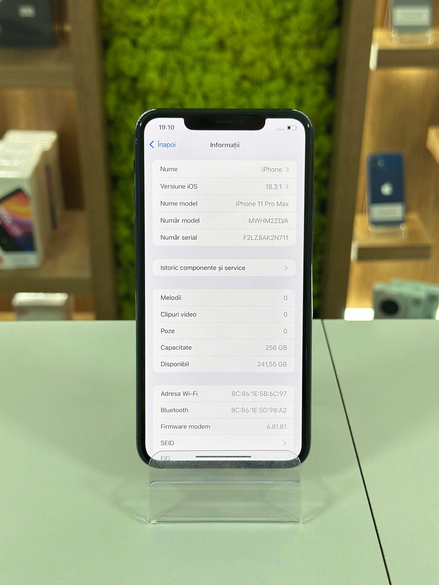 iPhone 11 Pro Max, 256 GB, Baterie 74%, Midnight Green