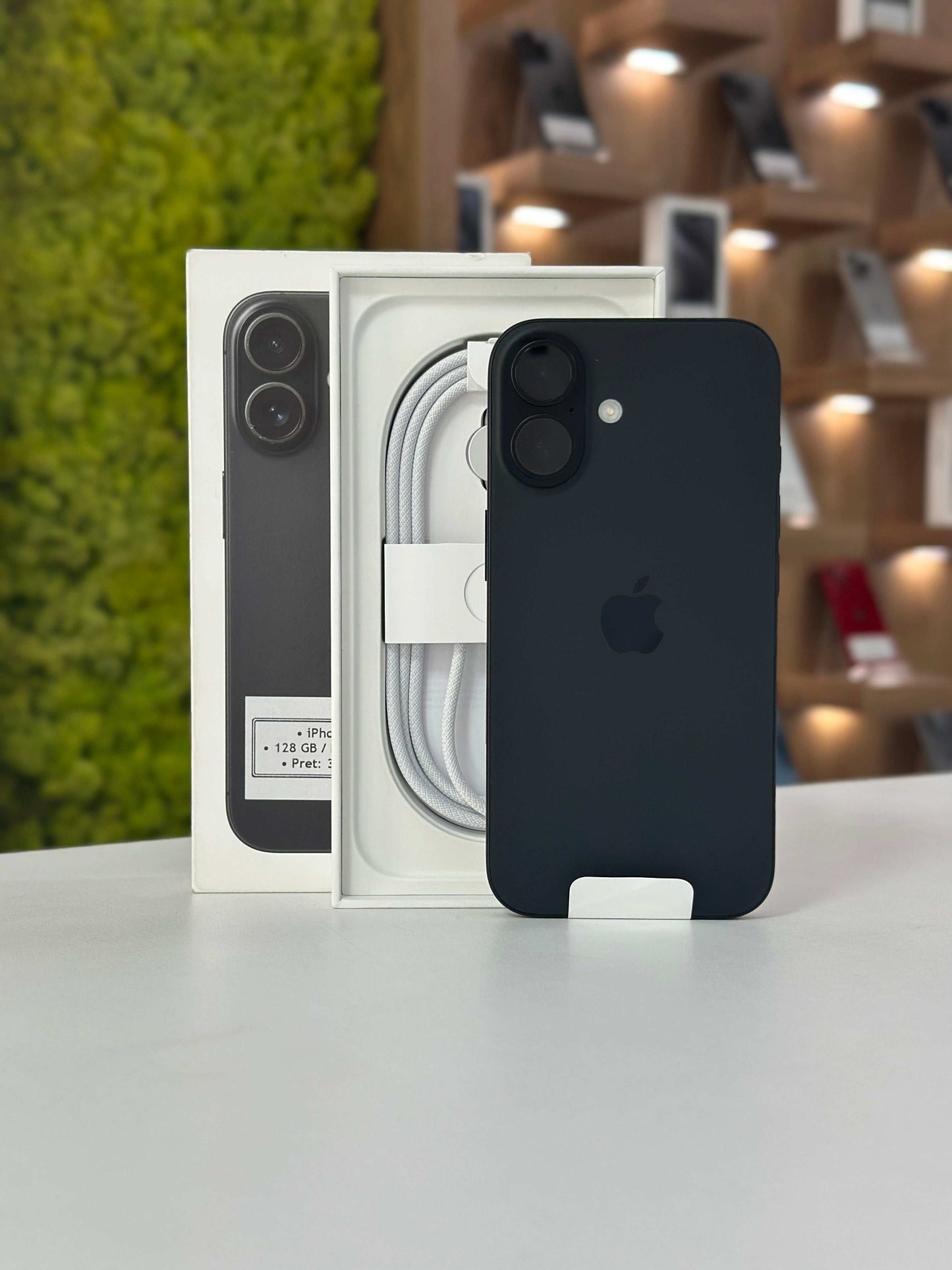 iPhone 16, 128 GB, Baterie 100%, 0 Cicluri, Black