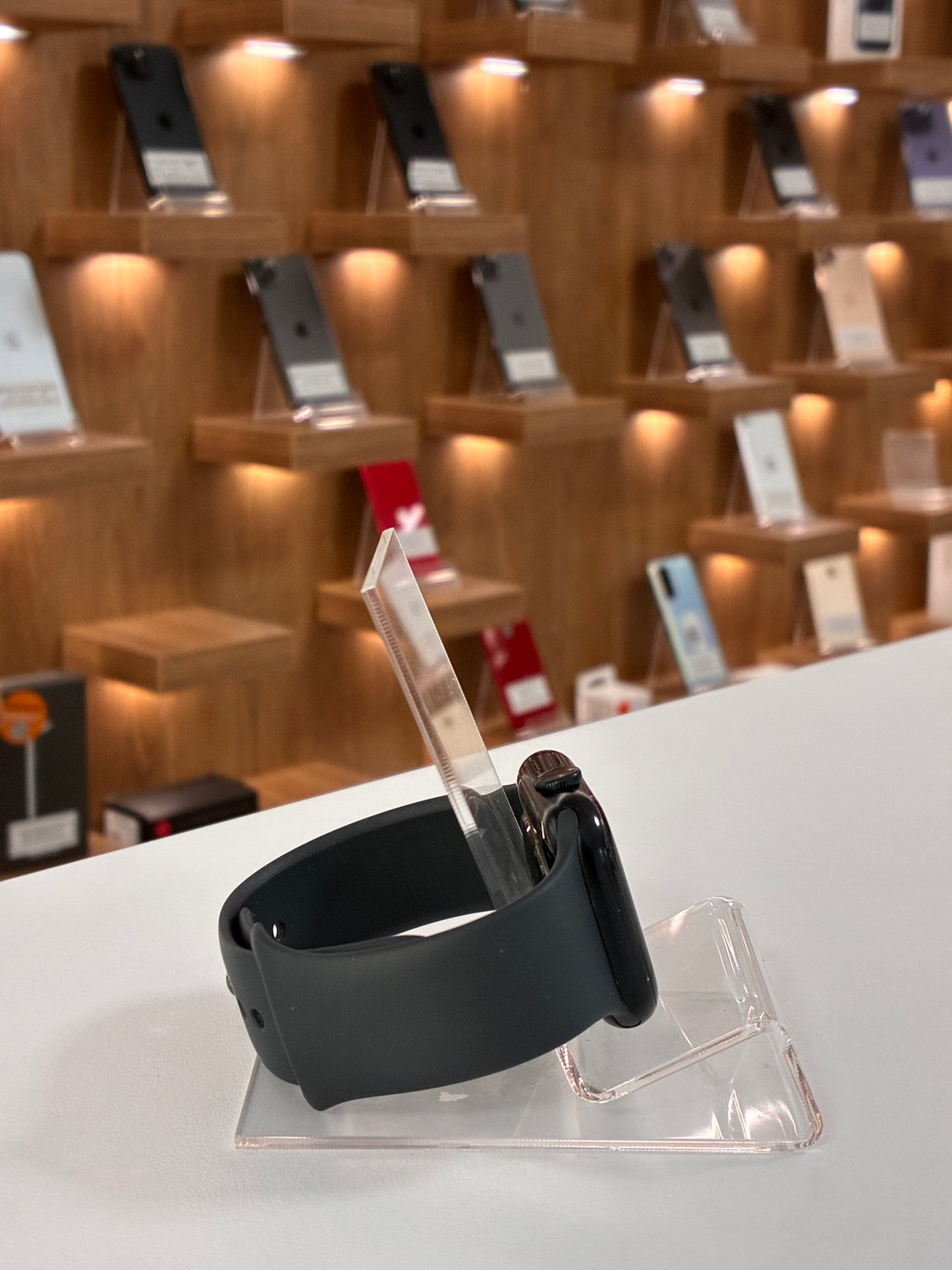 Apple Watch 7, GPS, Baterie 80%,Carcasa Midnight Aluminium 45mm, Midnight Sport Band