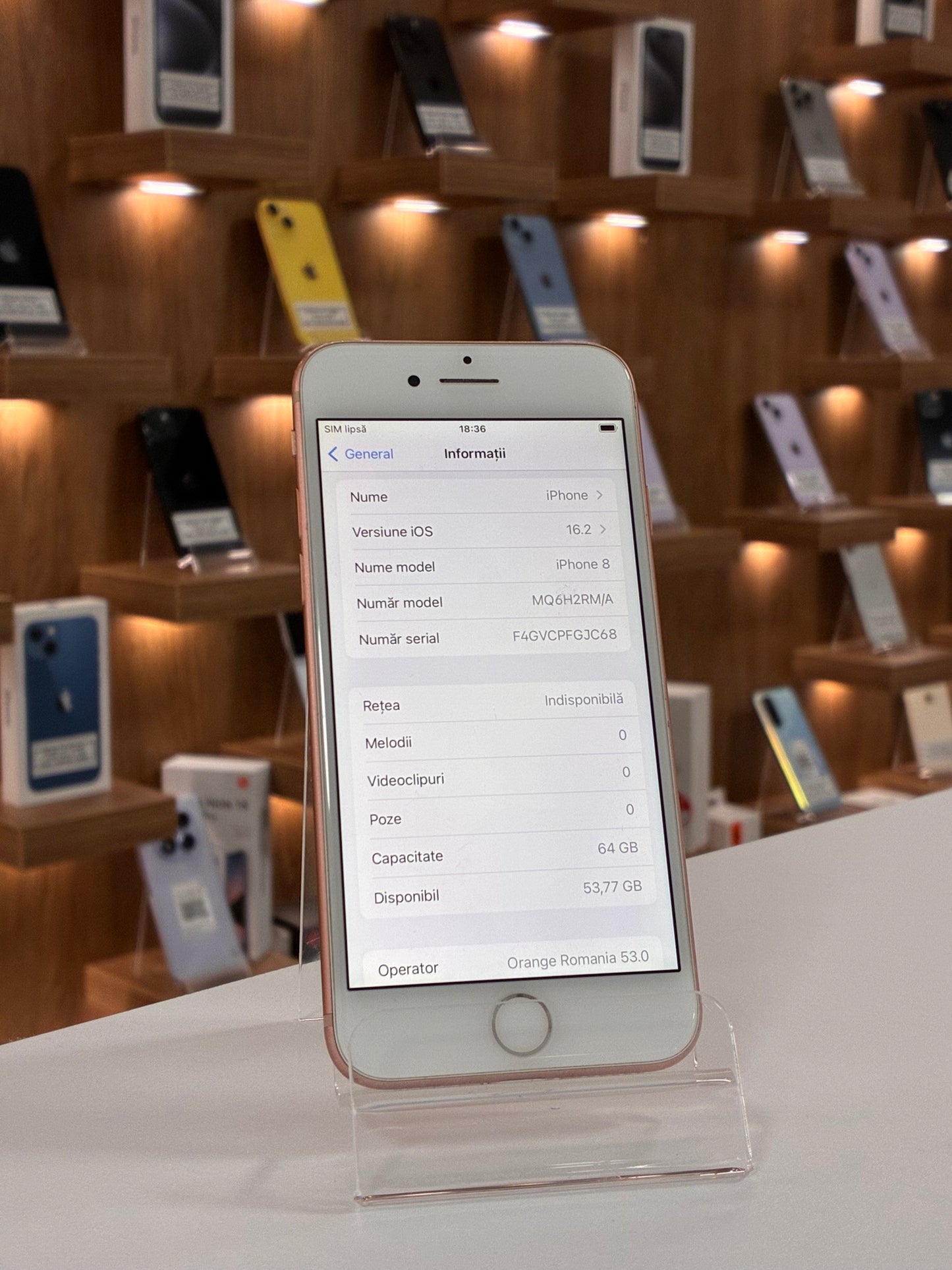 iPhone 8, 64GB, Baterie 100%, Gold