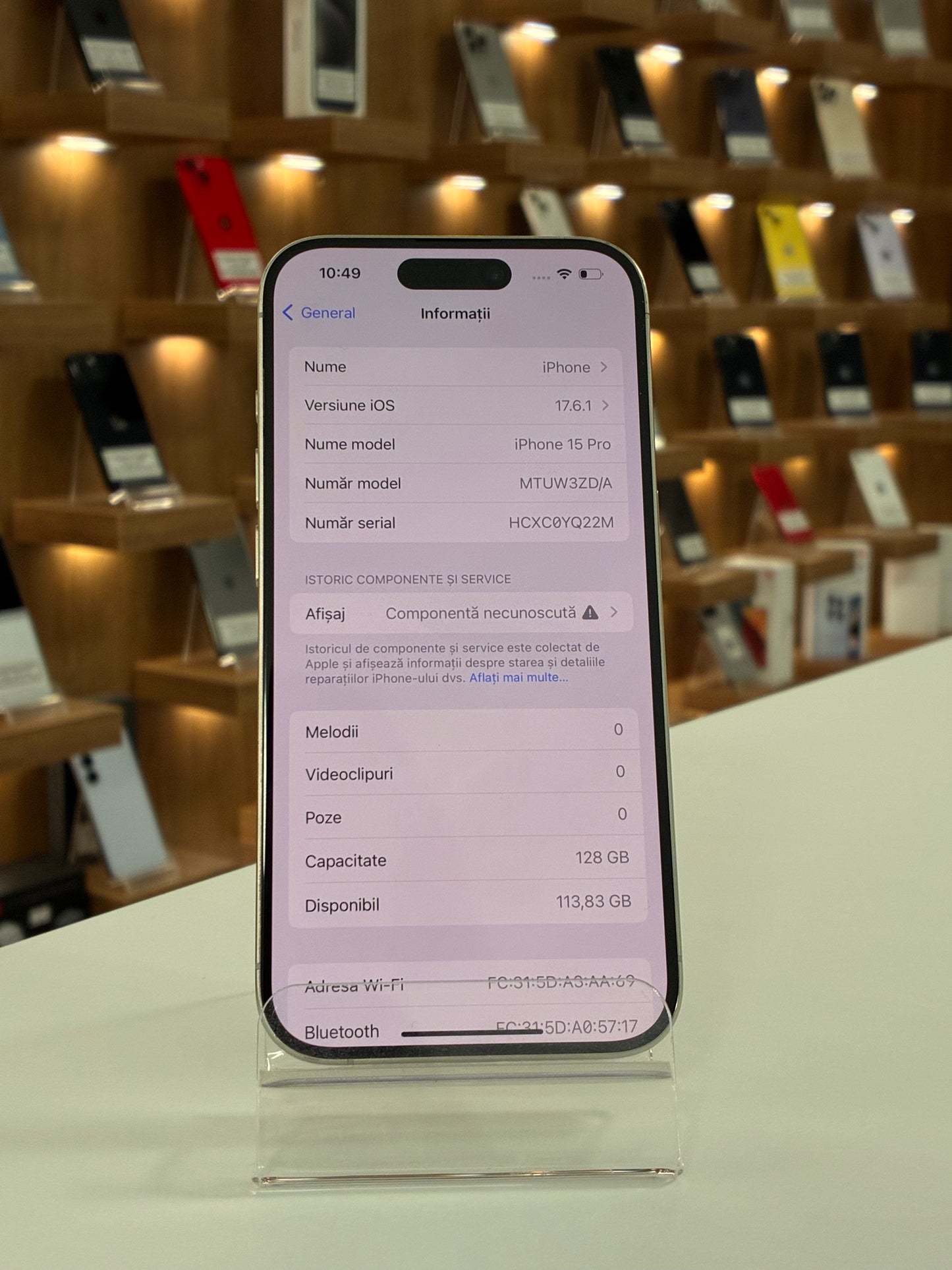 iPhone 15 Pro, 128GB, Baterie 92%,Display schimbat, Natural Titanium