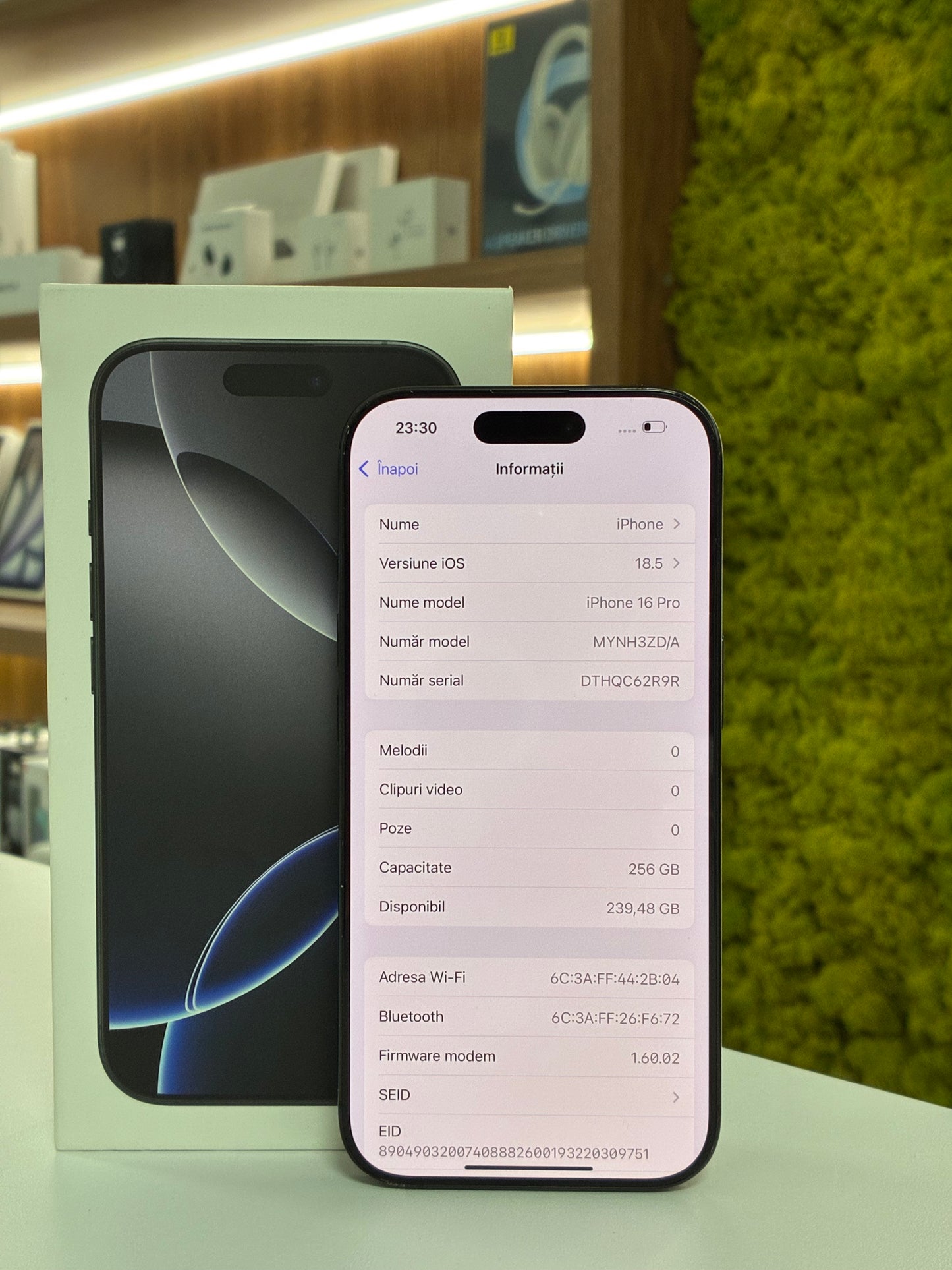 iPhone 16 Pro, 256 GB, Baterie 92%,404 cicluri, Black Titanium