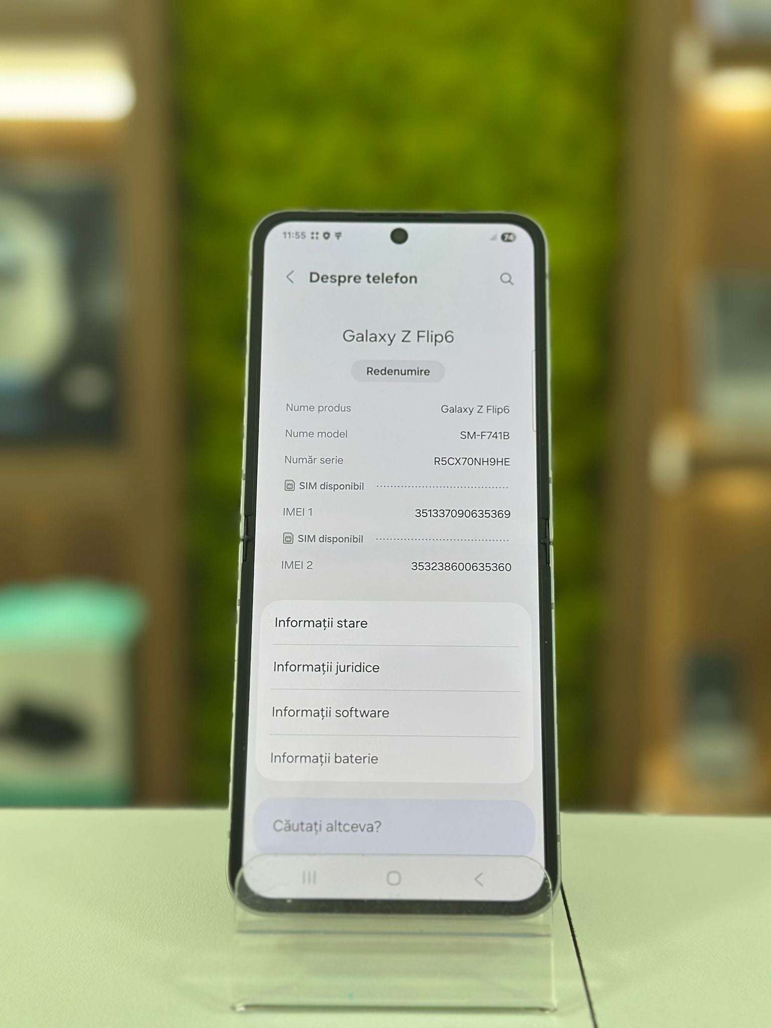 Samsung Galaxy Z Flip6, 12GB RAM, 256GB, 5G, Silver Shadow