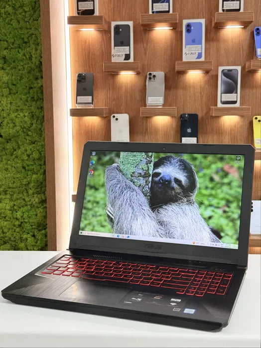 Laptop Gaming | Asus FX504G | i5 8300H | 16 GB | Nvidia 1050 Ti