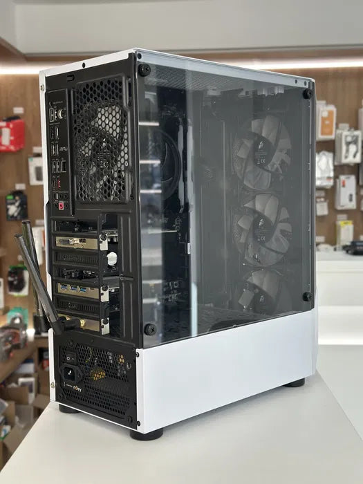 Calculator / AMD Ryzen 3 4100 / NVIDIA GeForce GT 1030 / 16GB RAM/ 1TB
