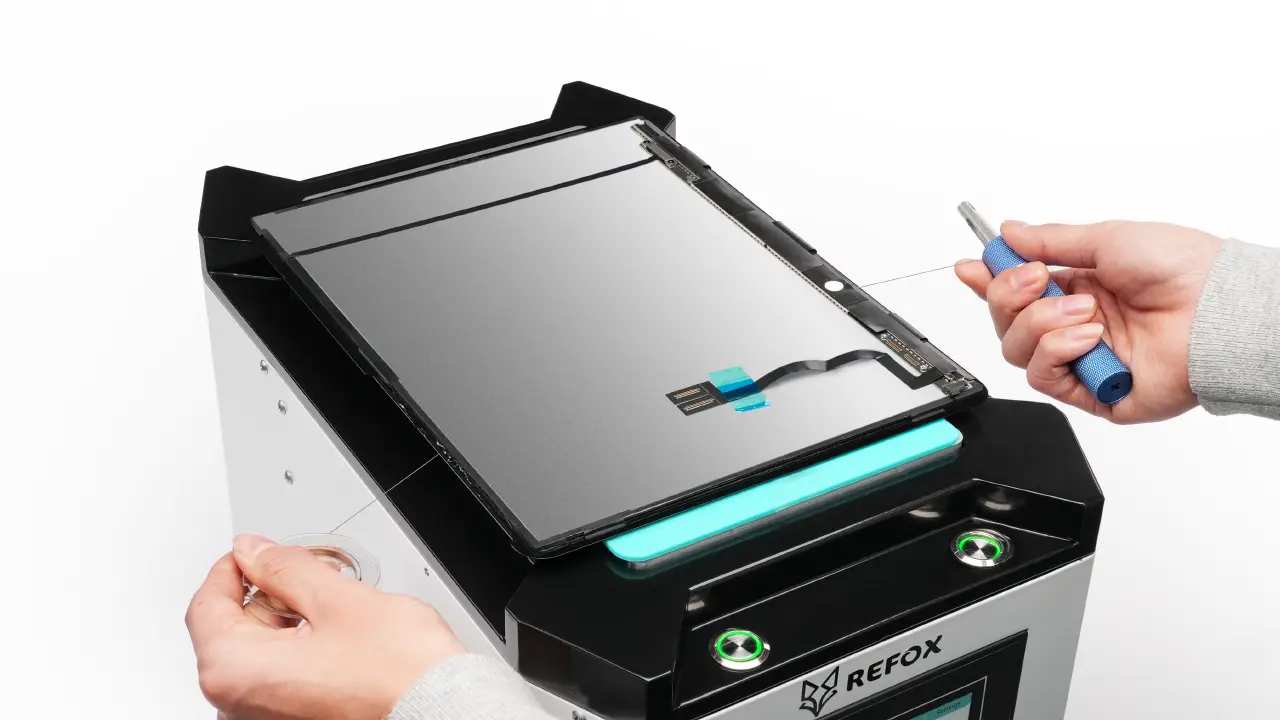 Aparat de Laminare REFOX FM40 pentru Repararea Dispozitivelor Mobile