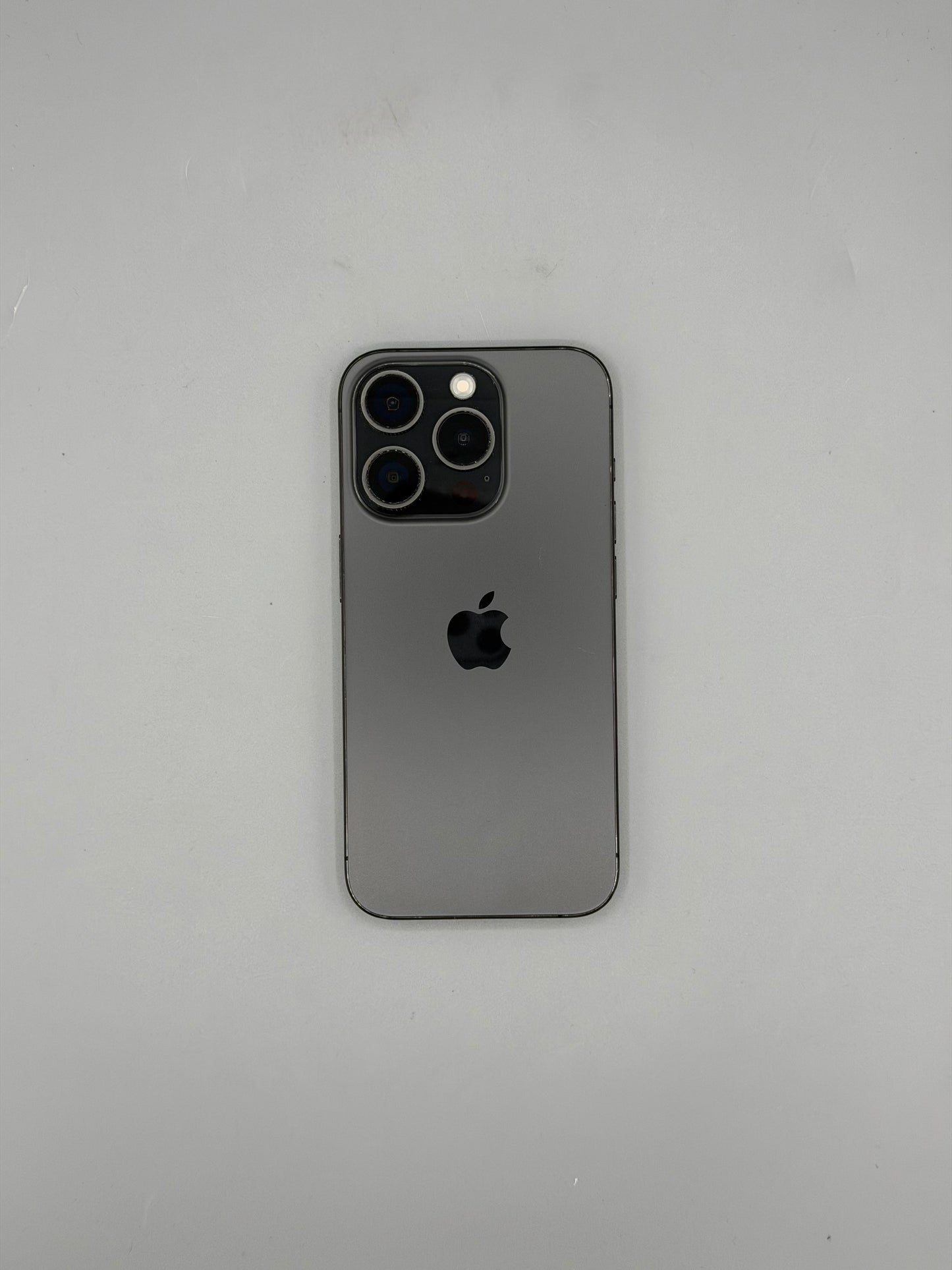 iPhone 15 Pro, 128 GB, Baterie 98% , 213 Cicluri, Black Titanium
