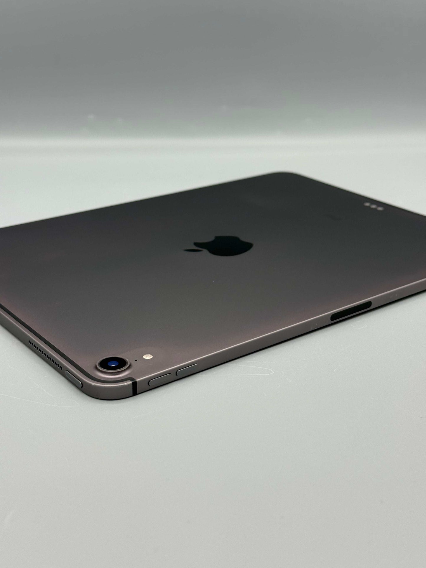 iPad Pro 11 | Cellular + WIFI | 64 GB | Space Grey