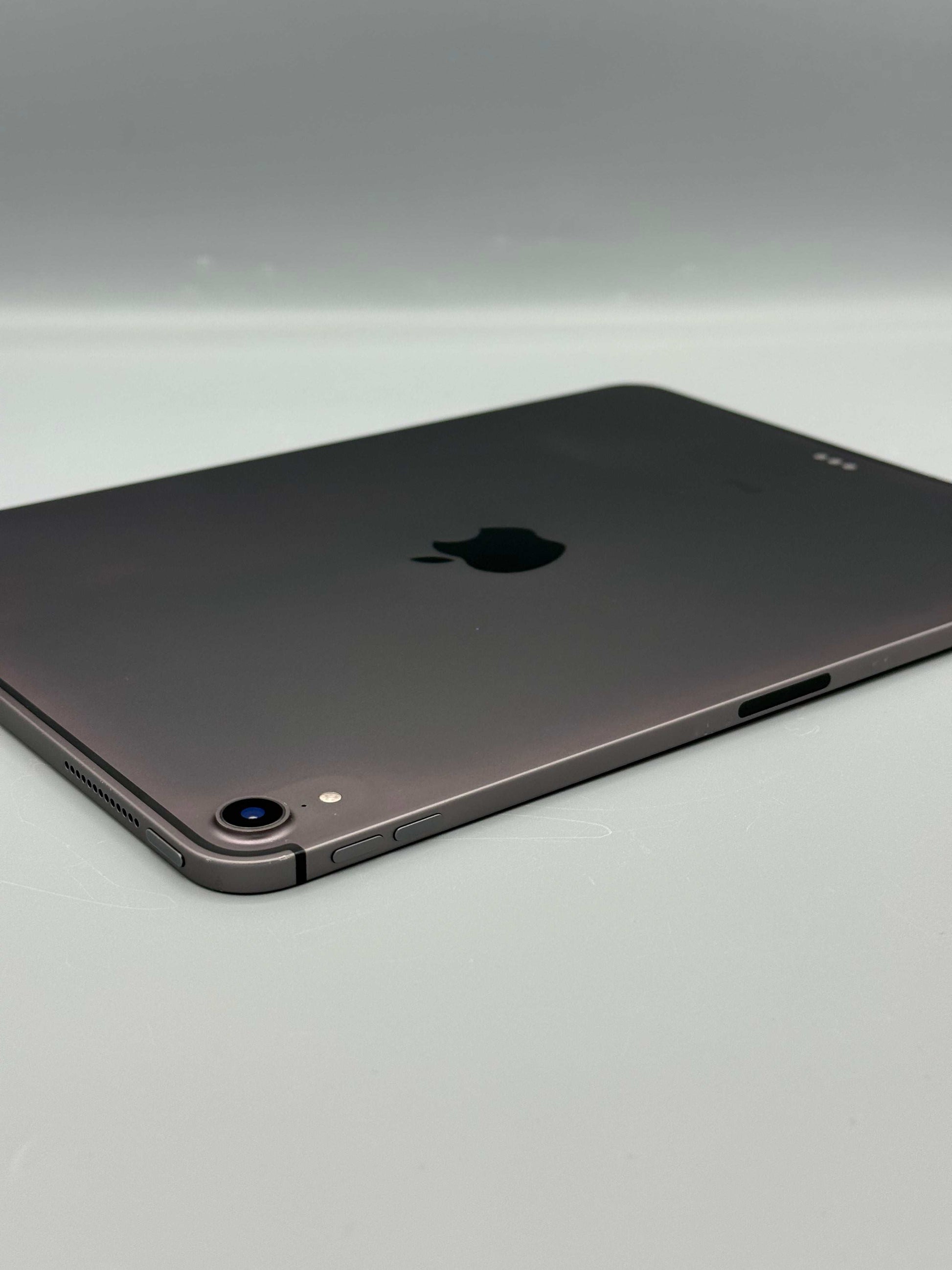 iPad Pro 11 | Cellular + WIFI | 64 GB | Space Grey