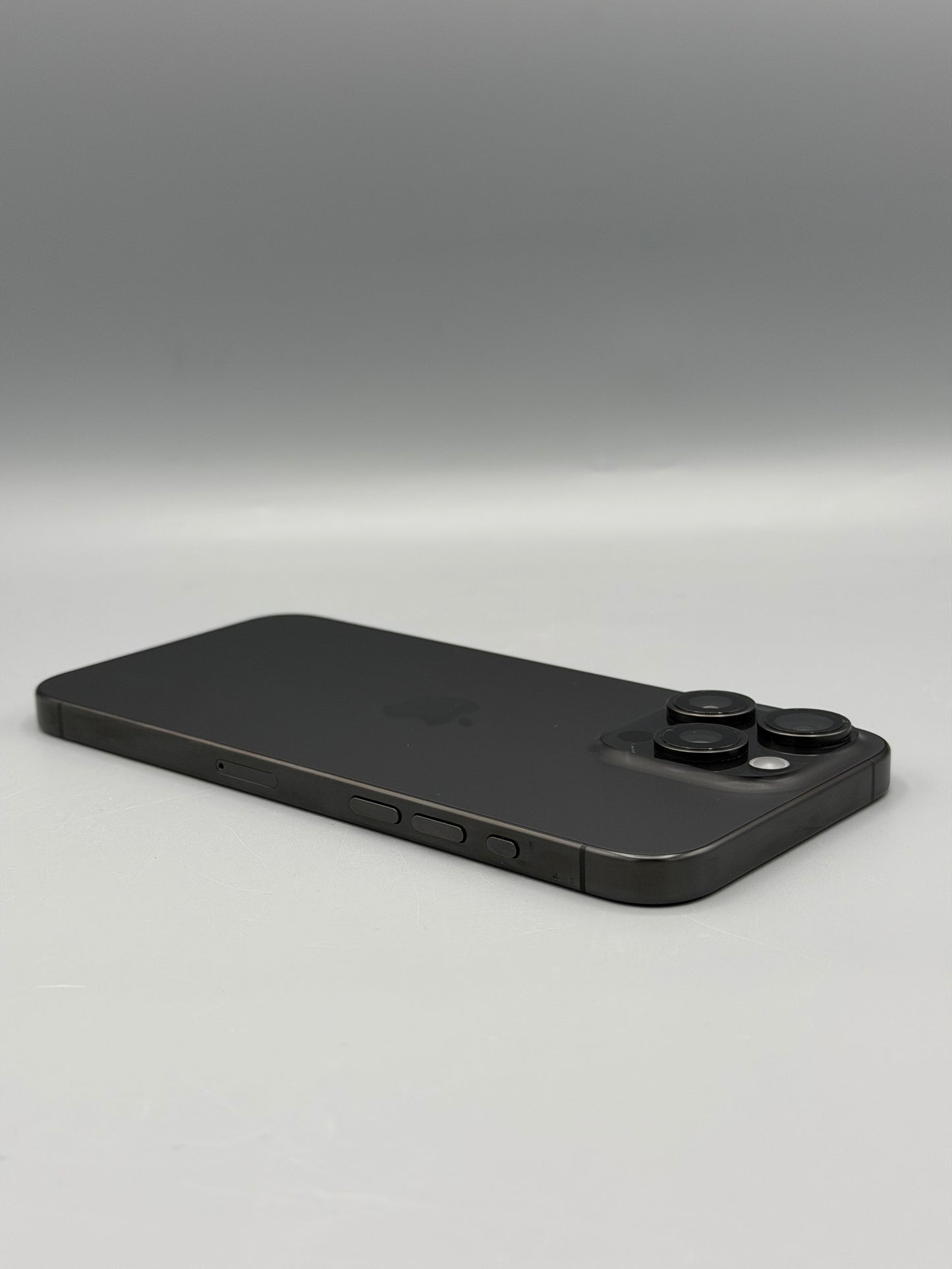 iPhone 15 Pro Max, 256 GB, Baterie 93% , 436 Cicluri, Black Titanium