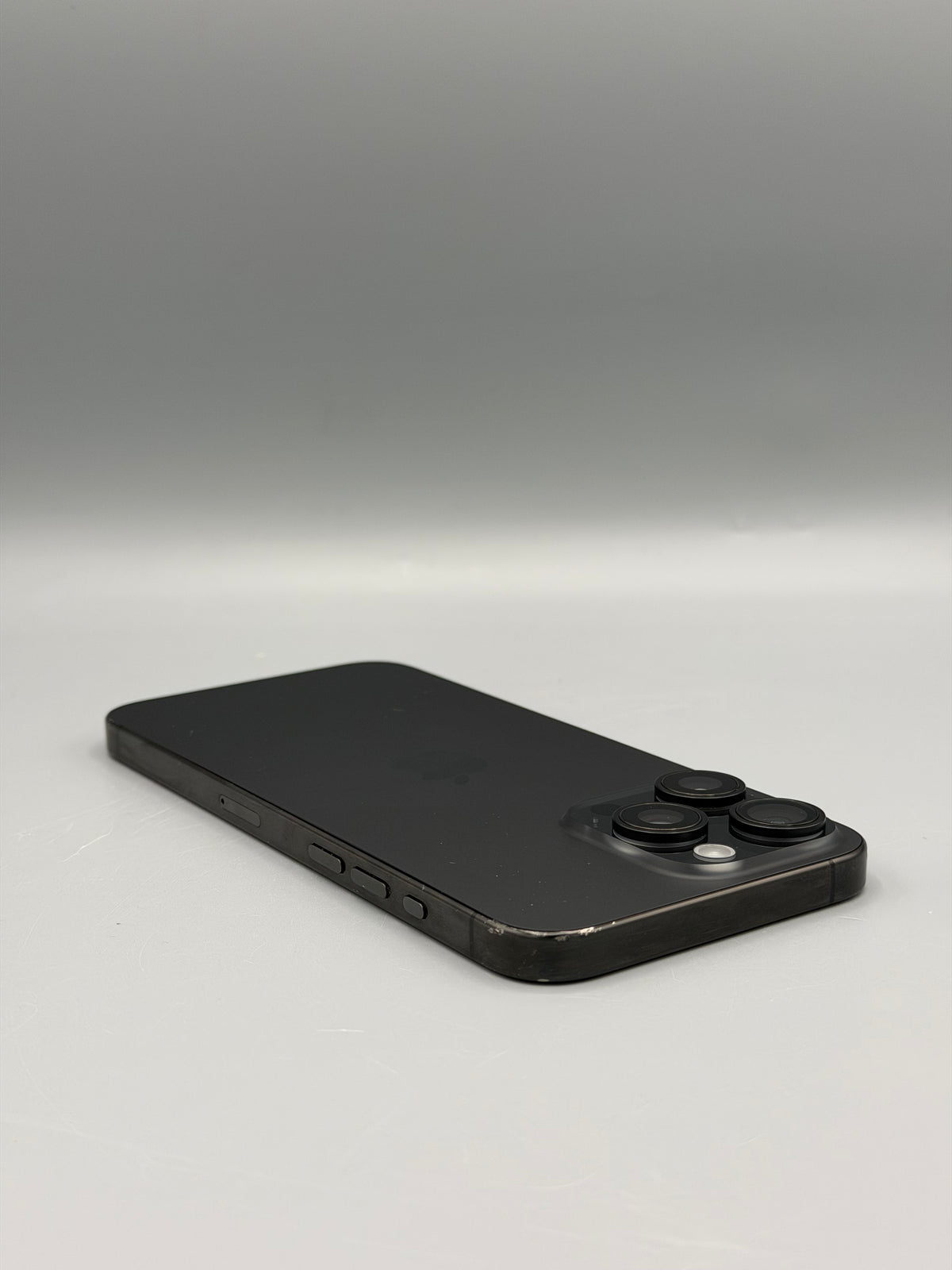 iPhone 15 Pro Max, 512 GB, Baterie 100% , 0 Cicluri, Black Titanium