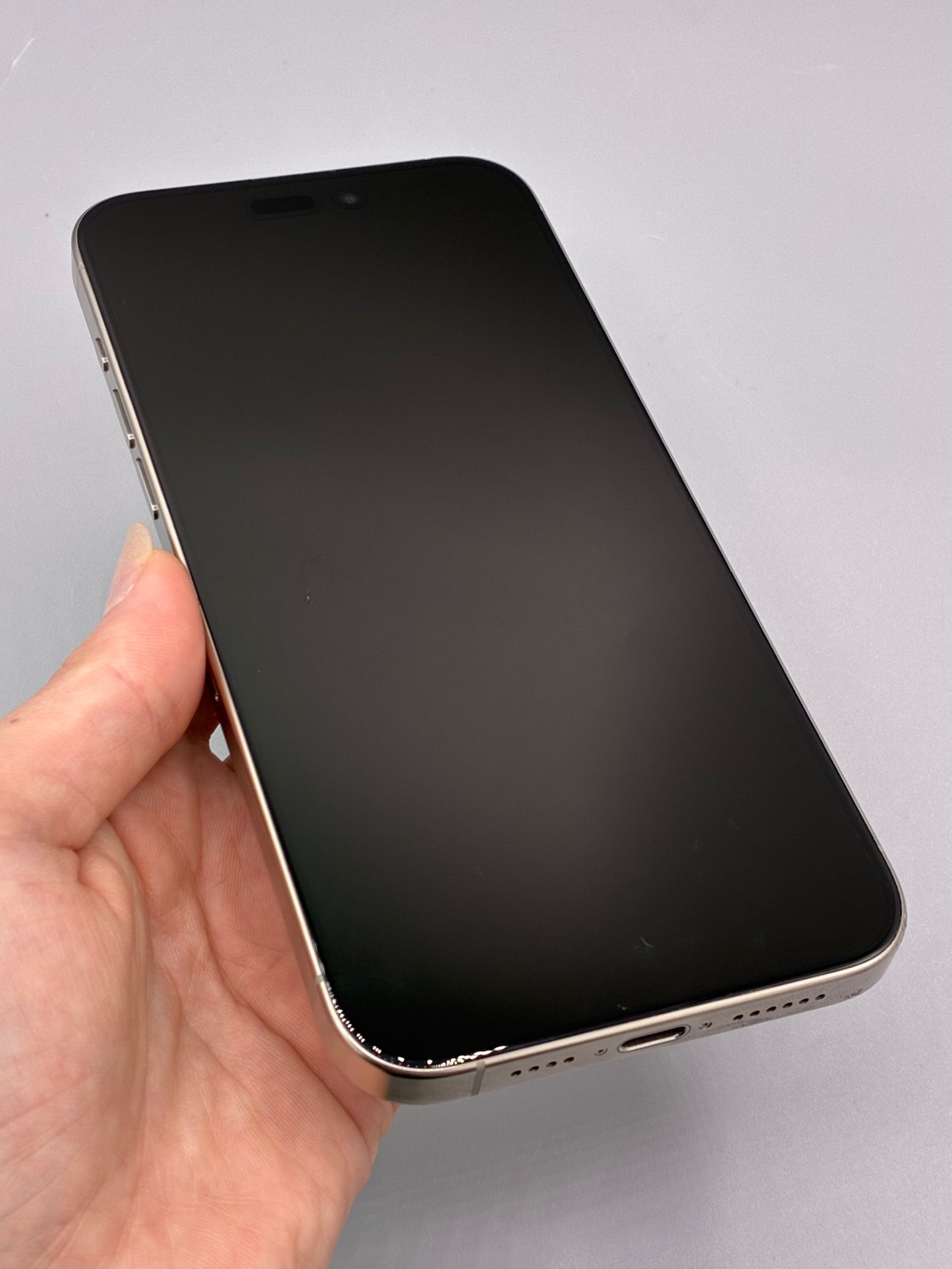 iPhone 15 Pro Max, 256GB, Baterie 100%, Natural Titanium
