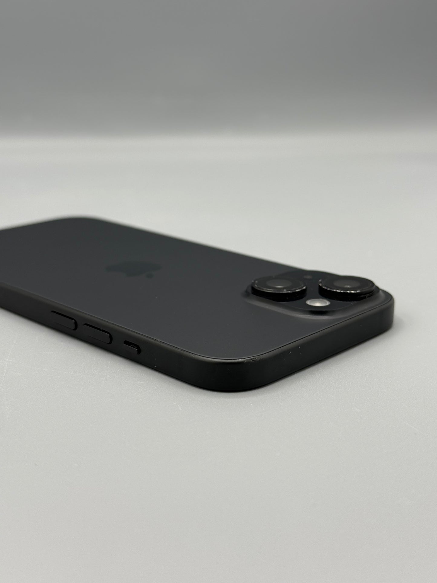 iPhone 15, 128 GB,  Baterie 100%, 0 Cicluri, Black