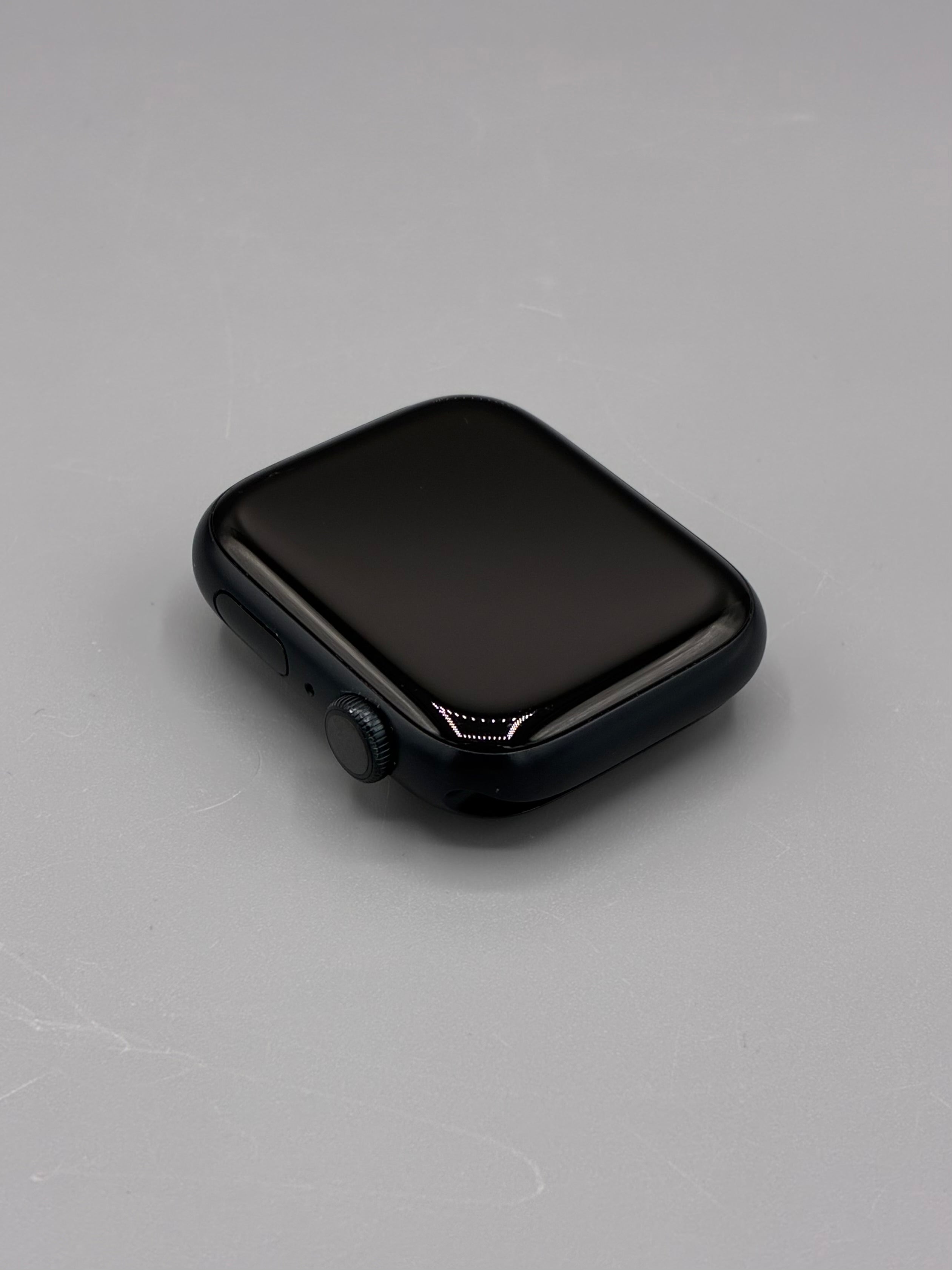 Apple Watch 8 (GPS), 45MM, Baterie 99%, Midnight – fixlygsm.ro