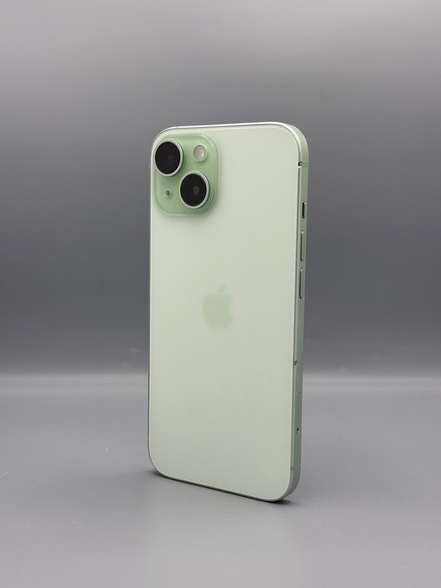 iPhone 15, 128 GB, Baterie 100%, Verde