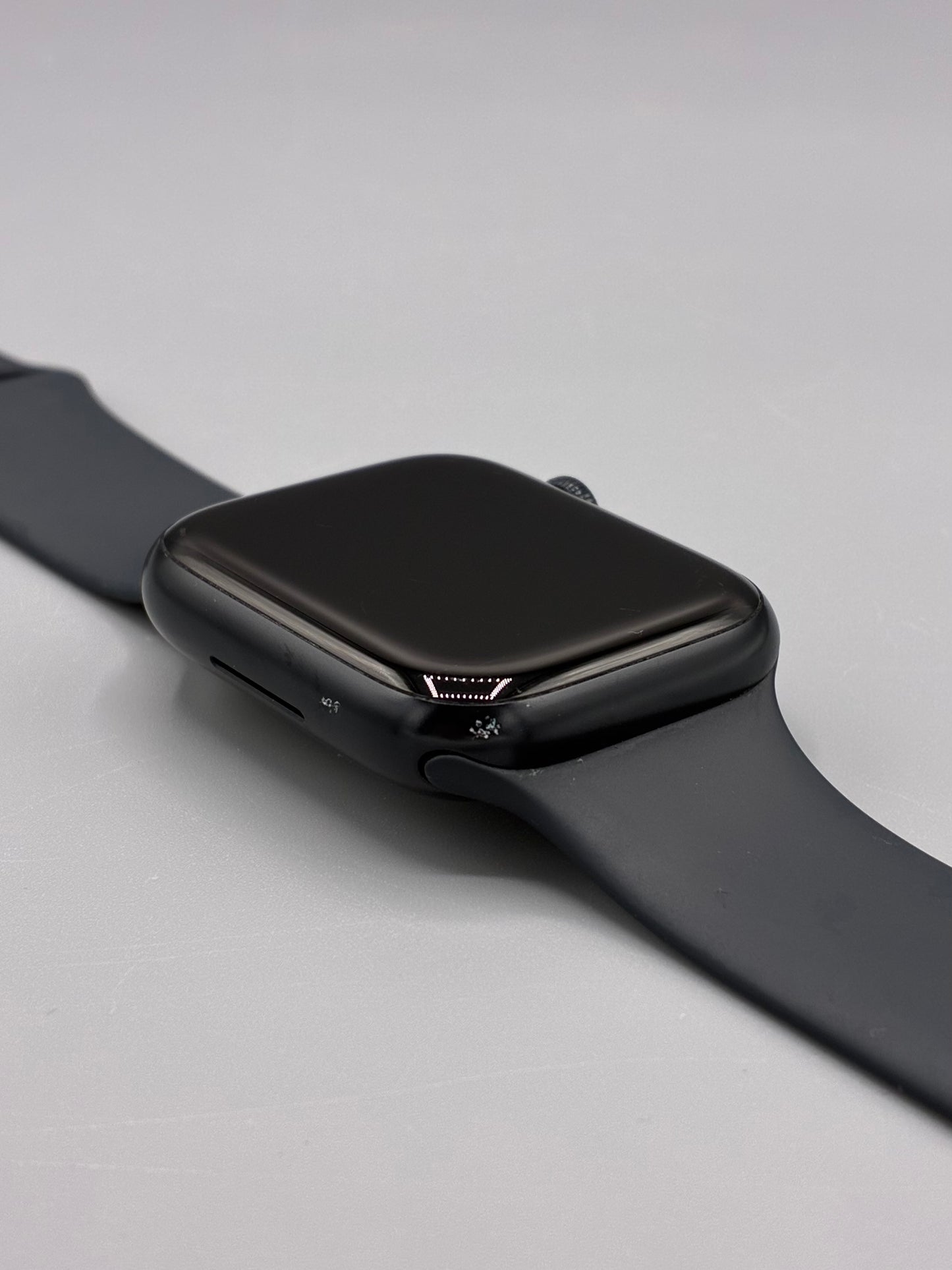 Apple Watch 9 GPS, 45MM, Baterie 86%, Midnight