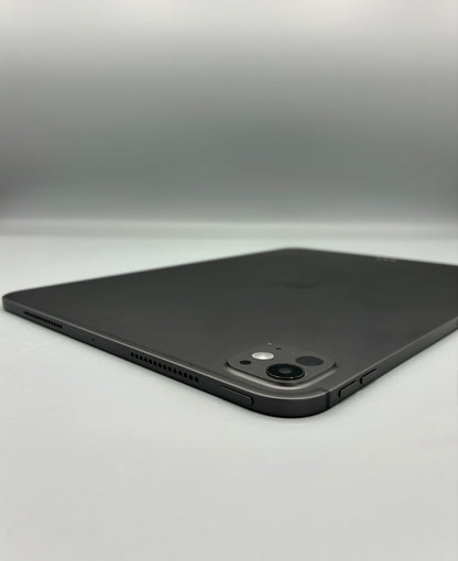 iPad Pro 11" (M4), 256GB, Baterie 97%, 97 Cicluri, Space Black