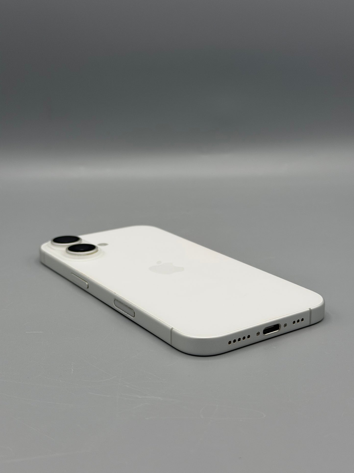 iPhone 16 , 128 GB, Baterie 93%, 396 Cicluri , Alb