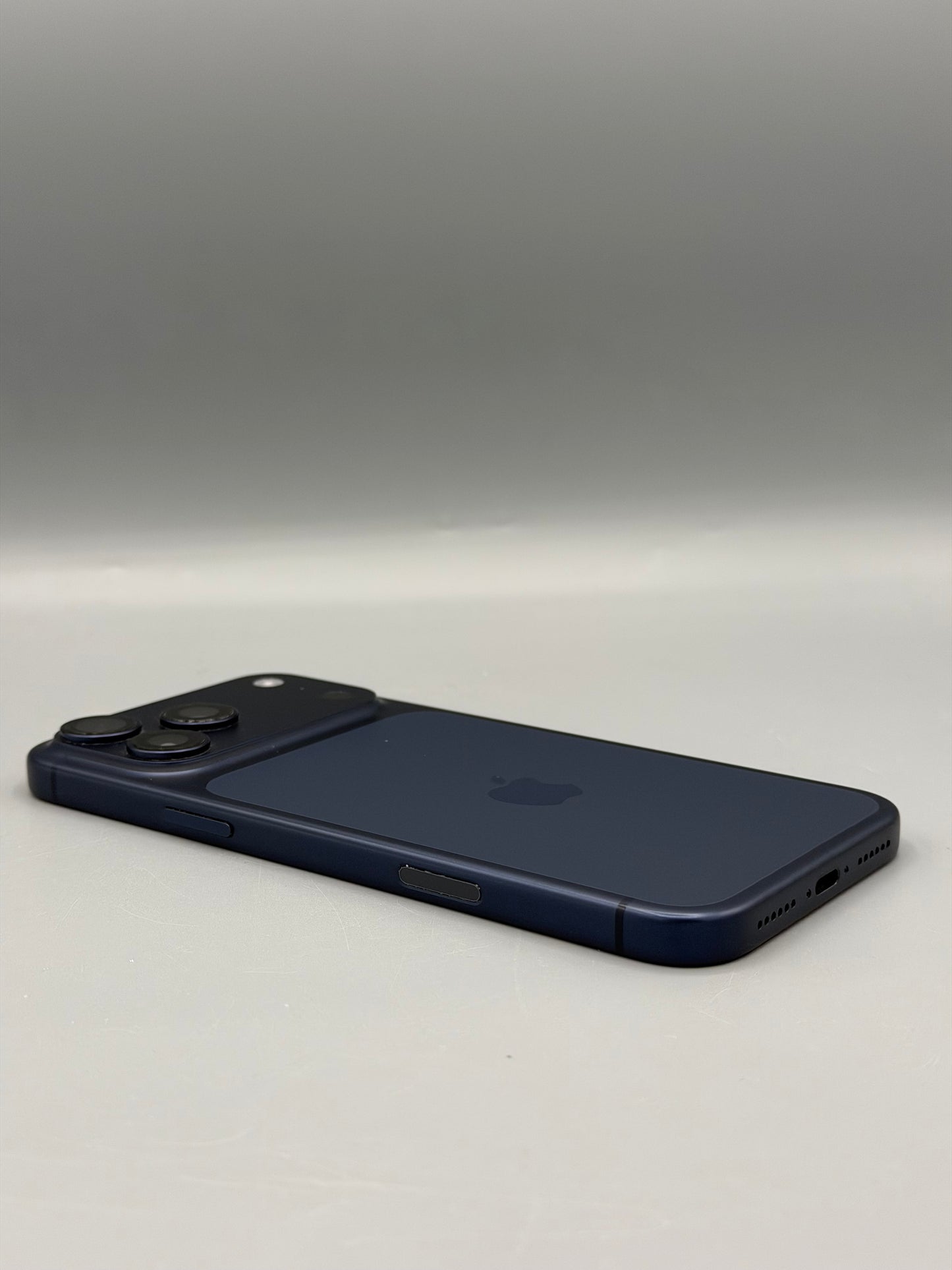 iPhone 17 Pro Max , 256 GB , Baterie 100% , 65 Cicluri, Deep Blue
