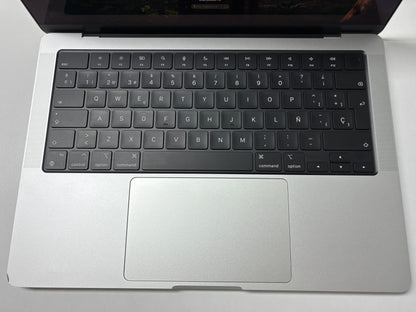 Laptop Apple MacBook Pro 14" 2023, M2 Pro, 16GB RAM, 512GB SSD, Baterie 94%, 67 Cicluri