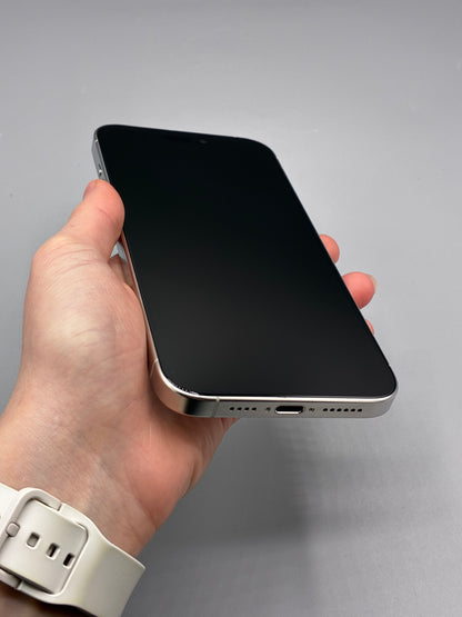 iPhone 15 Pro Max, 256 GB, Baterie 94%, White