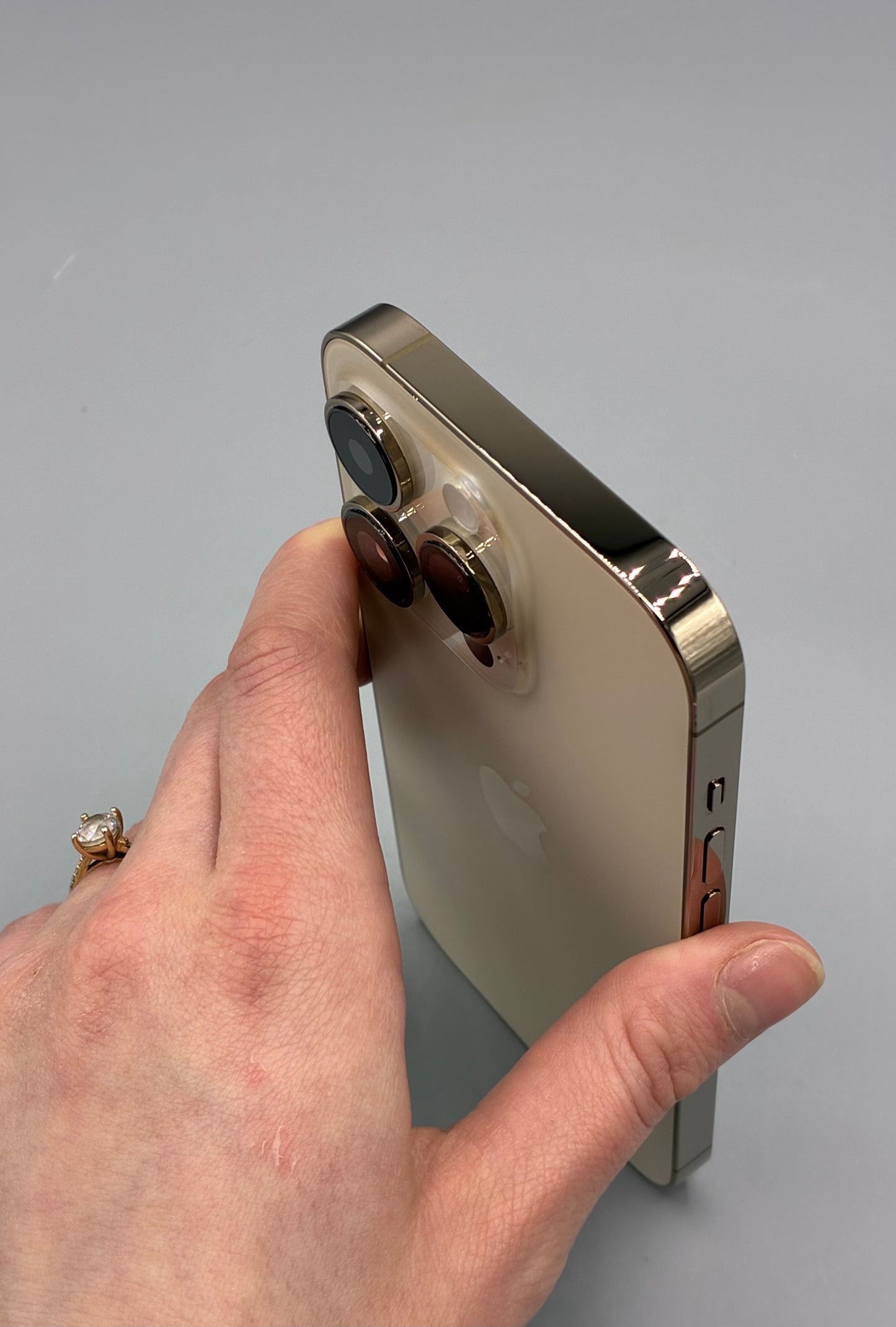 iPhone 14 Pro, 128 GB, Baterie 100%, Gold