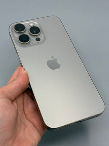 iPhone 15 Pro Max, 1 TB, Baterie 85%, Ecran schimbat, Natural Titanium