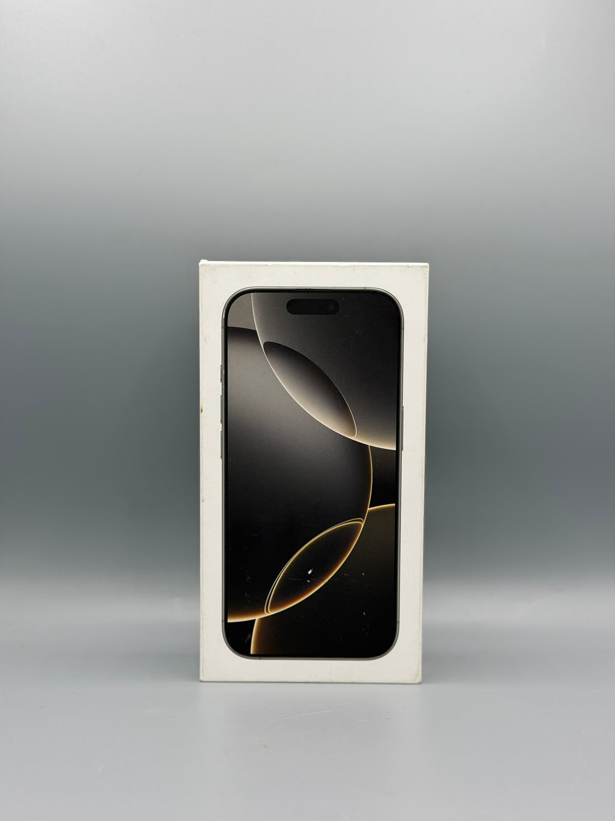 iPhone 16 Pro, 256 GB , Baterie 92%, 587 Cicluri, Natural Titanium