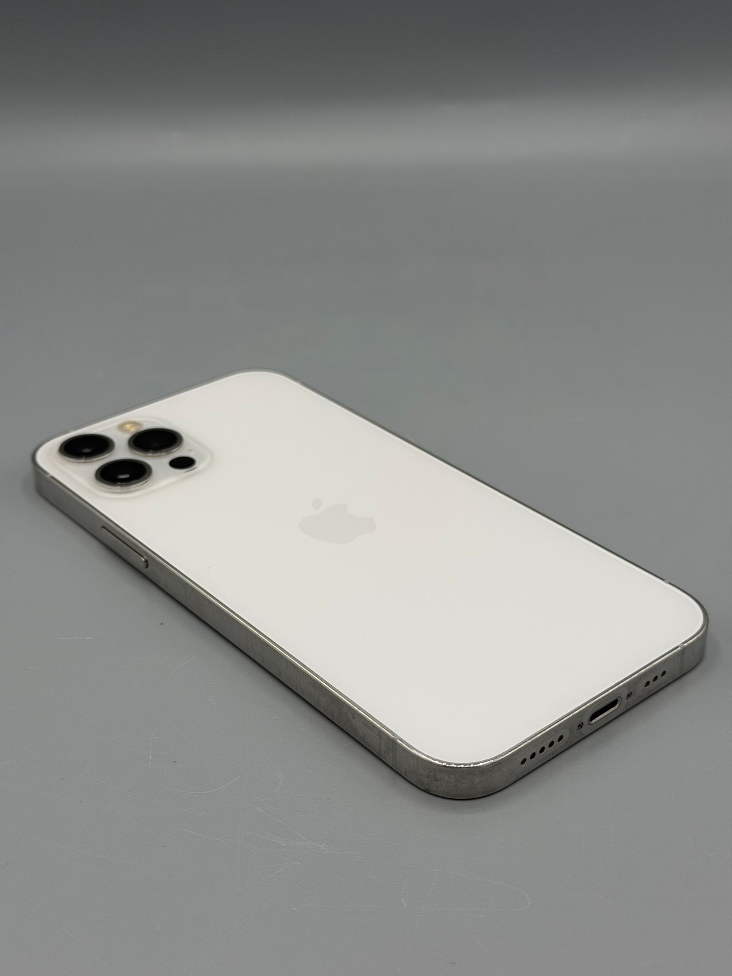 iPhone 12 Pro, 128 GB , Baterie 100%, Silver