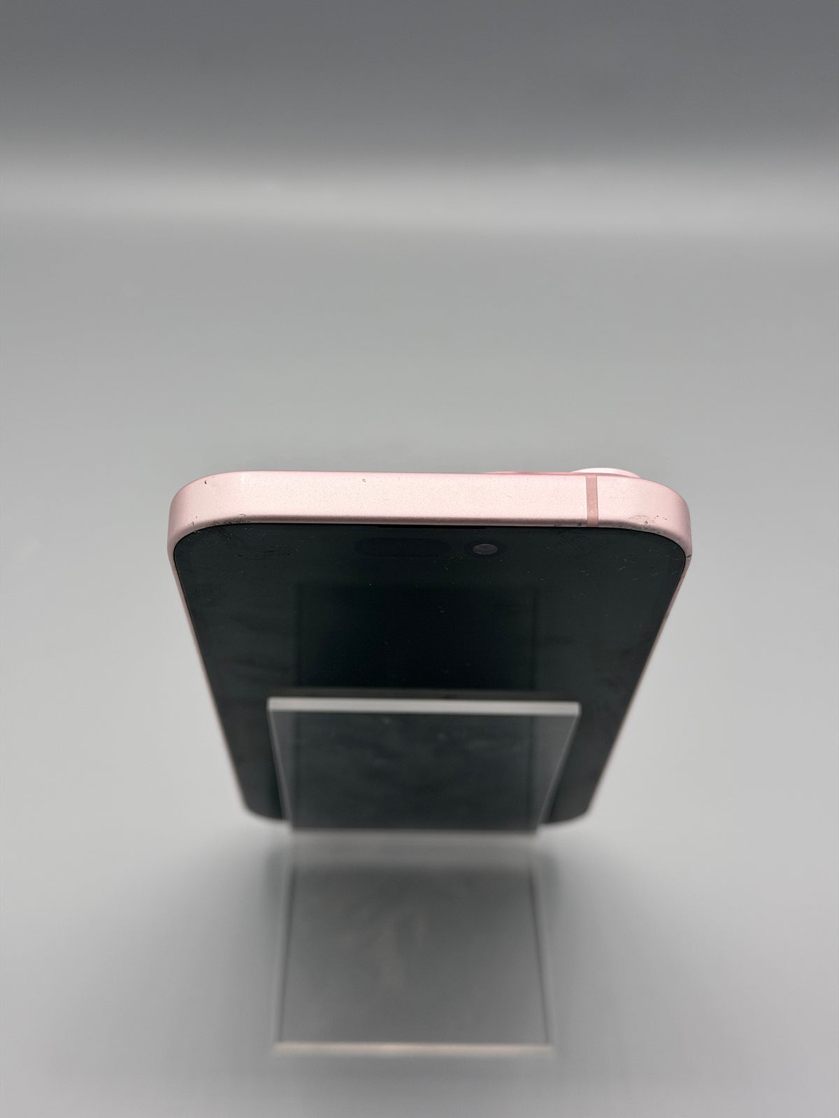 iPhone 15, 128 GB, Baterie 100%, 0 Cicluri, Roz