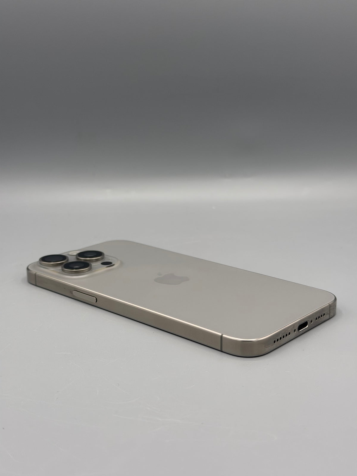 iPhone 15 Pro Max, 256 GB, Baterie 91%,395 Cicluri, Natural Titanium