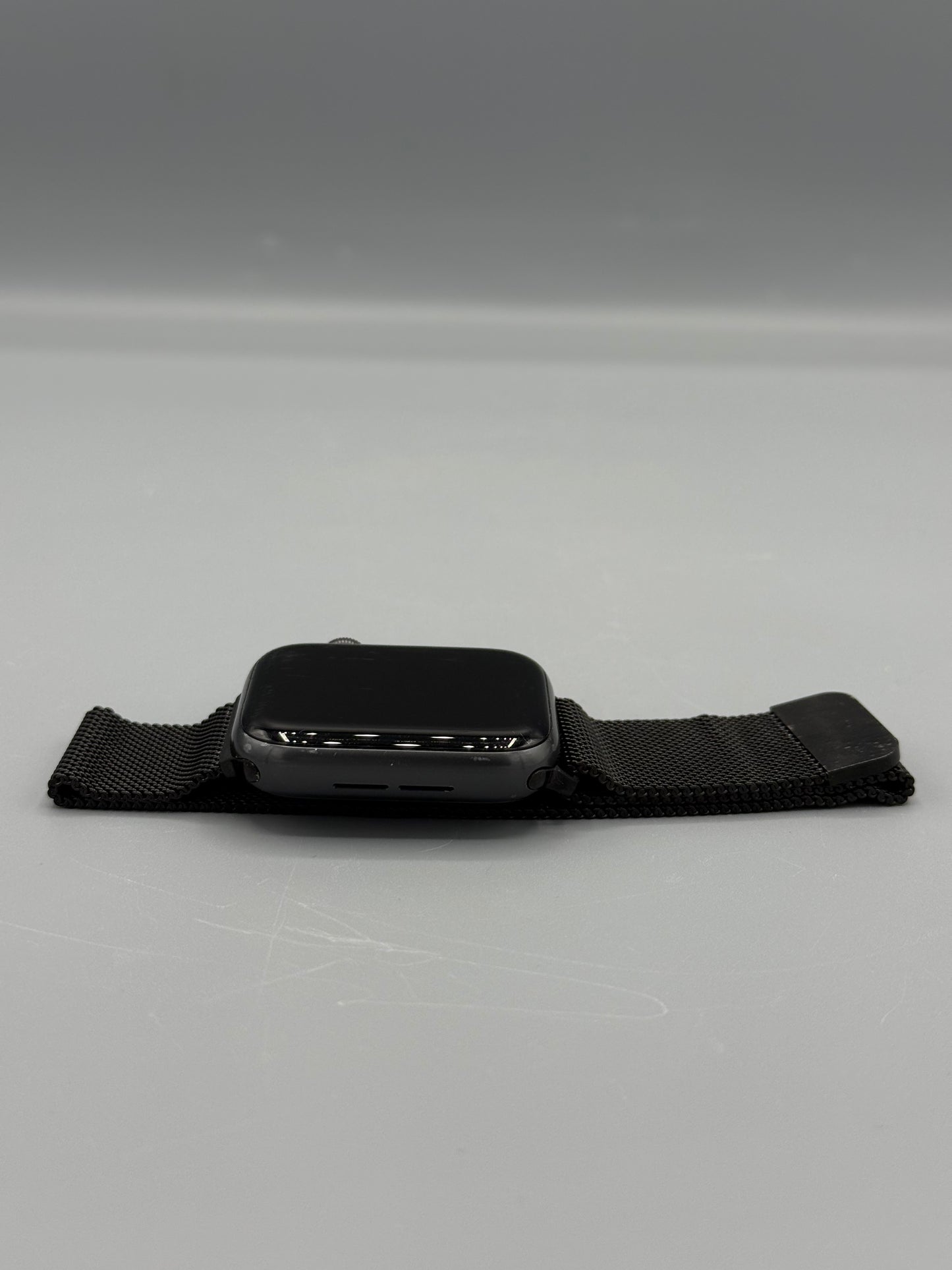 Apple Watch 6, GPS, Carcasa Midnight Aluminium, 44mm,  Baterie 80%