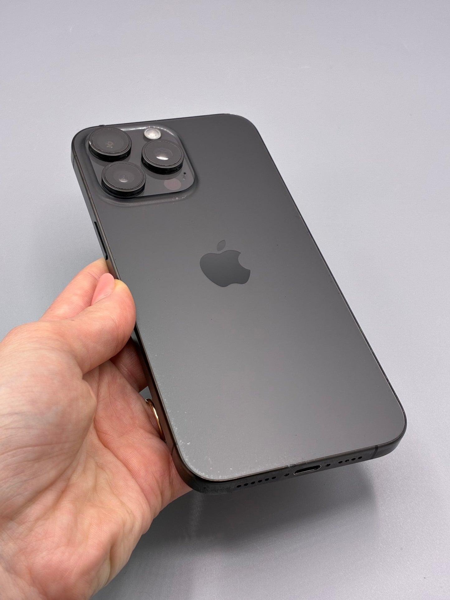 iPhone 15 Pro Max, 256 GB, Baterie 100%, Black Titanium