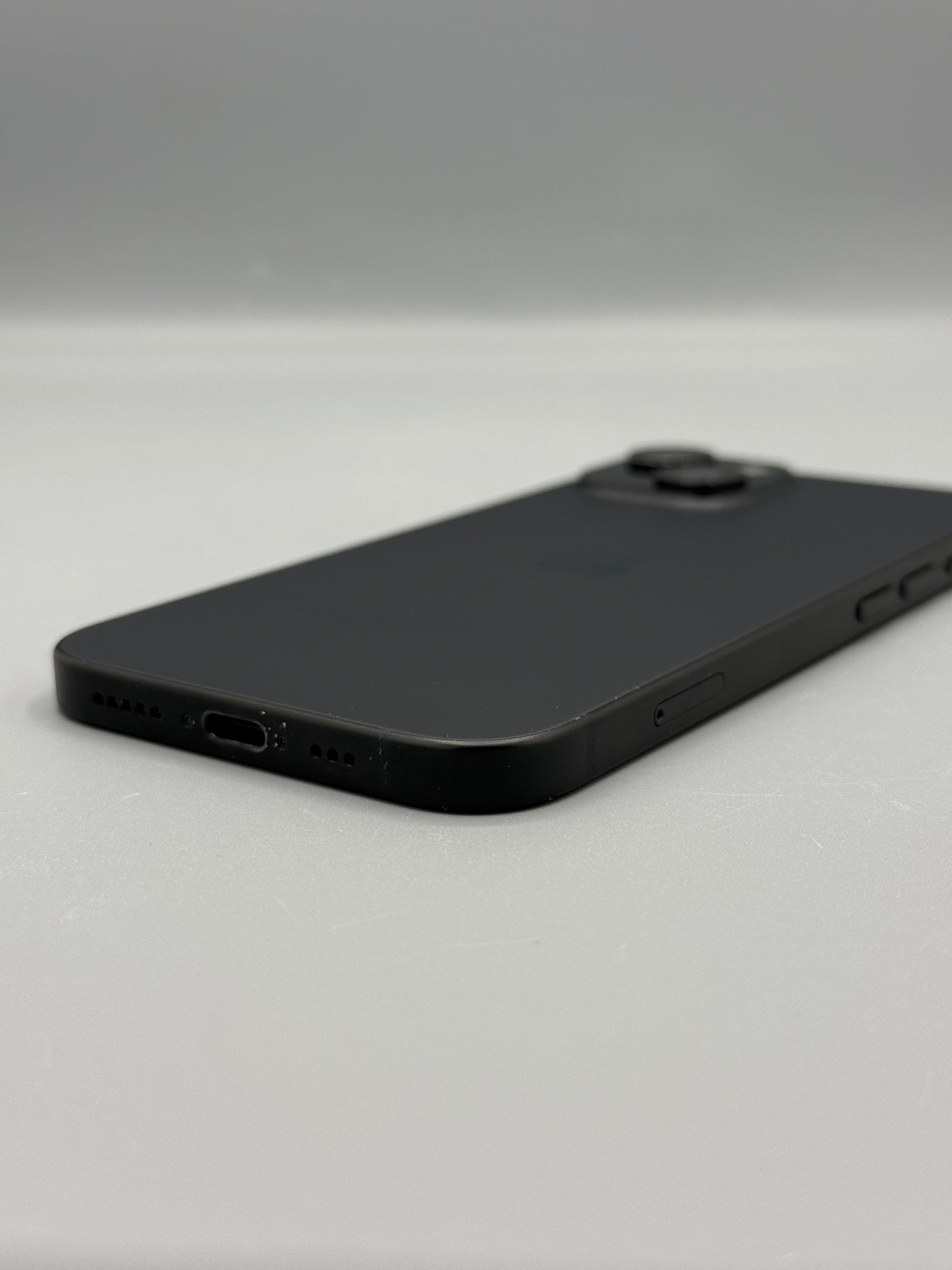 iPhone 15, 128 GB,  Baterie 100%, 0 Cicluri, Black