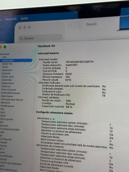 MacBook Air 13" ,256 GB, 16 GB RAM, Procesor M3 , Silver , Baterie 86% , 505 Cicluri