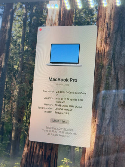 Macbook Pro 16" / 2019 / Touchbar / i7 / 16 GB RAM / 500 GB SSD / 321 Cicluri / Silver