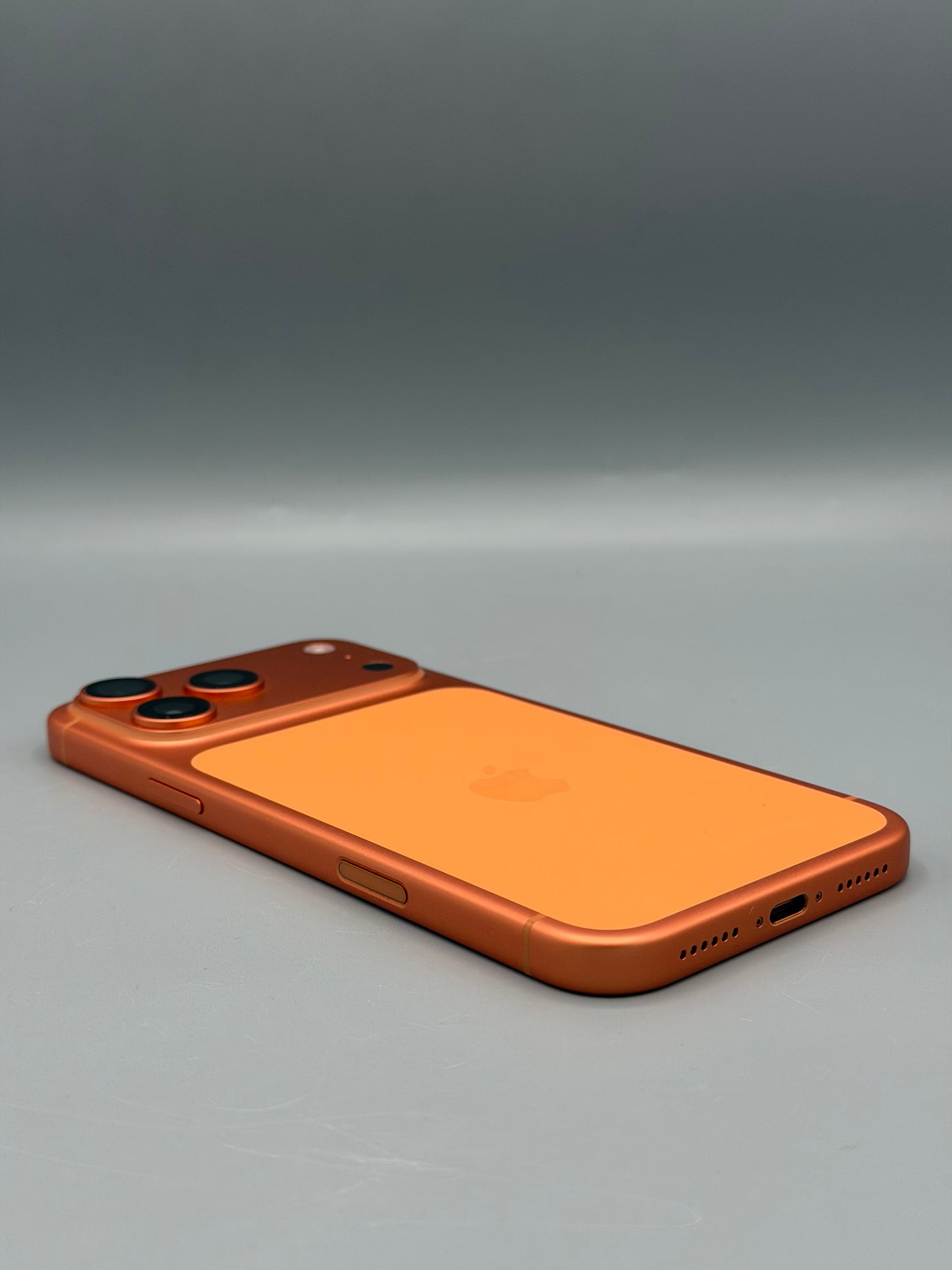 iPhone 17 Pro Max , 1 TB , Baterie 100% , 14 Cicluri , Cosmic Orange